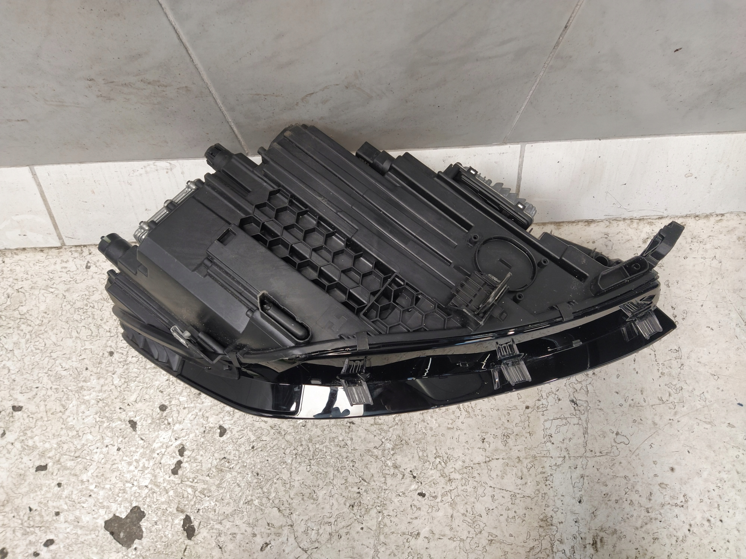 VW TIGUAN III light lights REFLEKTOR front FULL LED IQ LIGHT right left