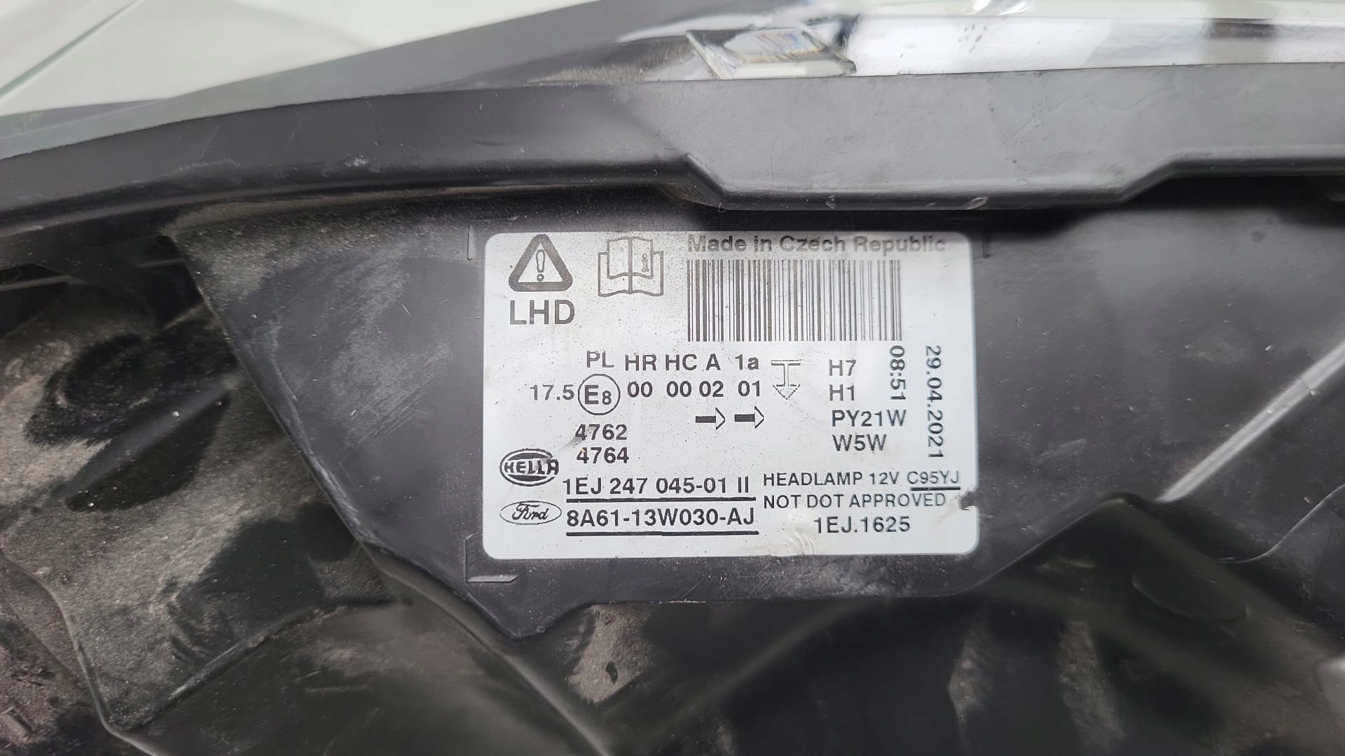 FORD FIESTA MK7 light left front front 8A61-13W030-AJ