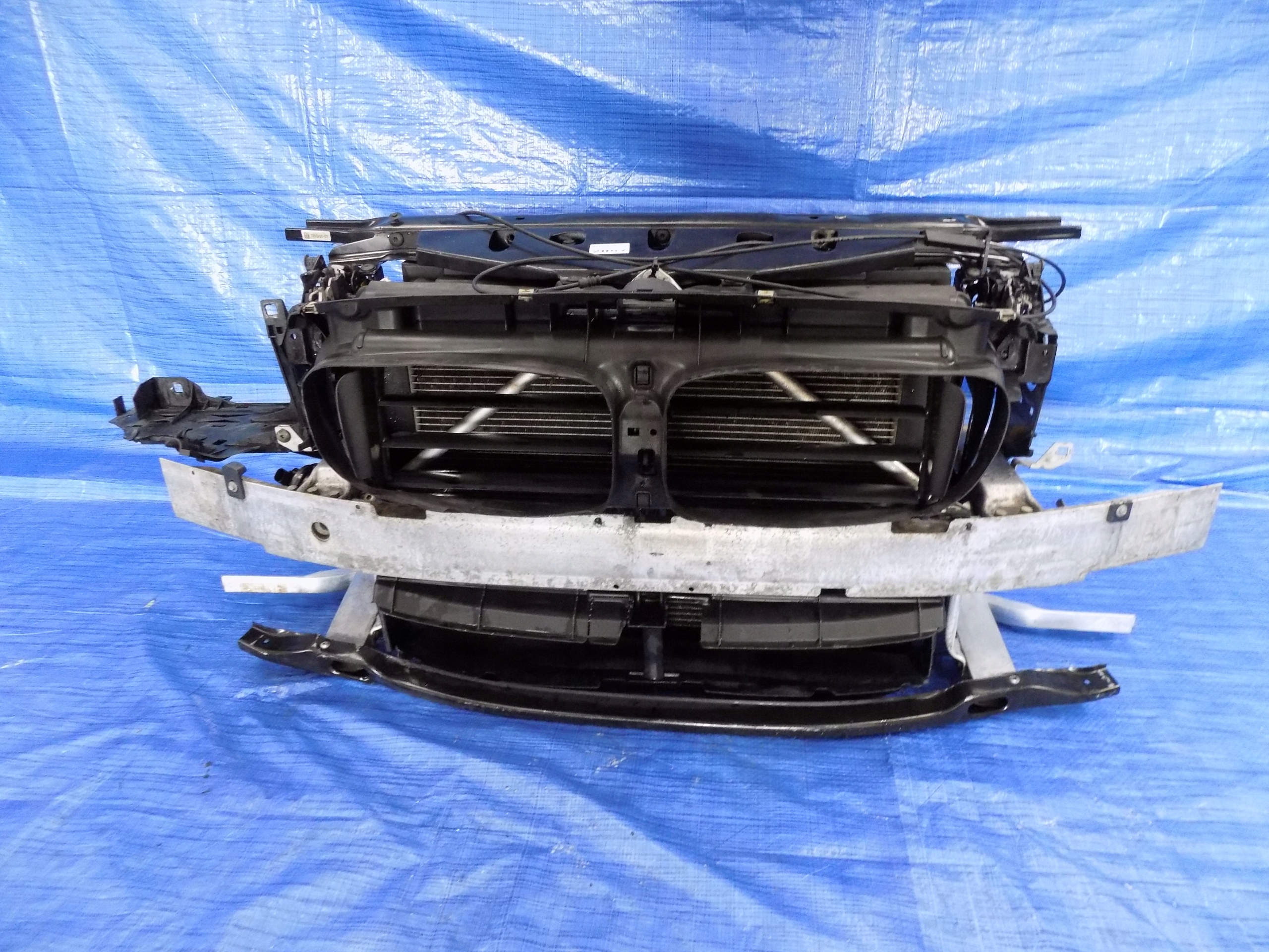 support panel for radiators radiator sider BMW 5 F10 2012R 3,0B