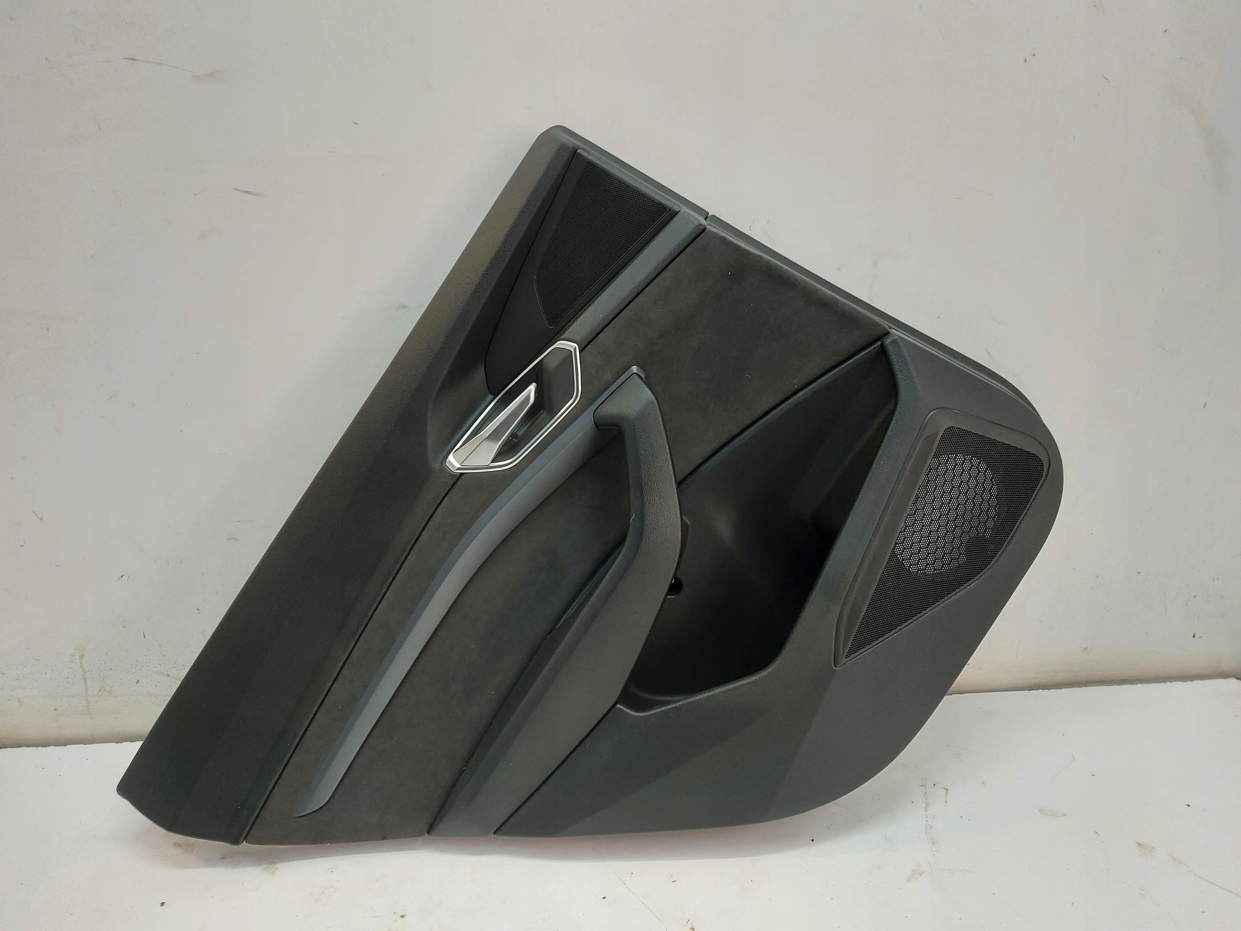 Audi Q8 E-TRON SUV 4KE side upholstery door left left rear part rear