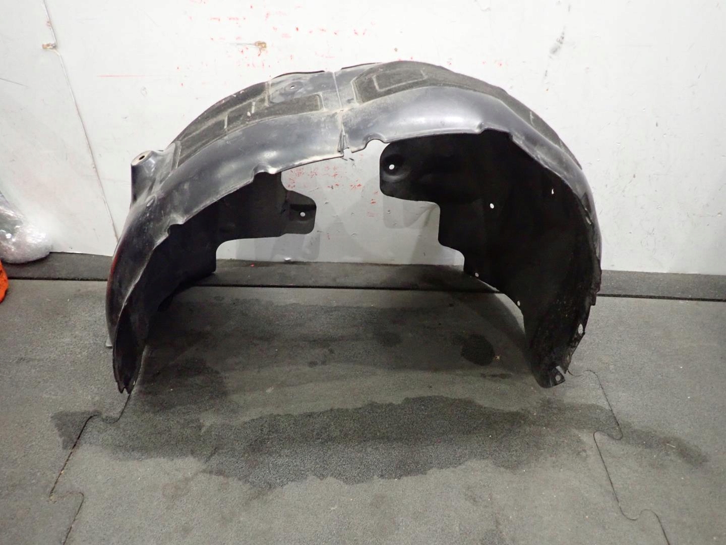 mudguard right front TESLA Y 2020- 1840624-00-A