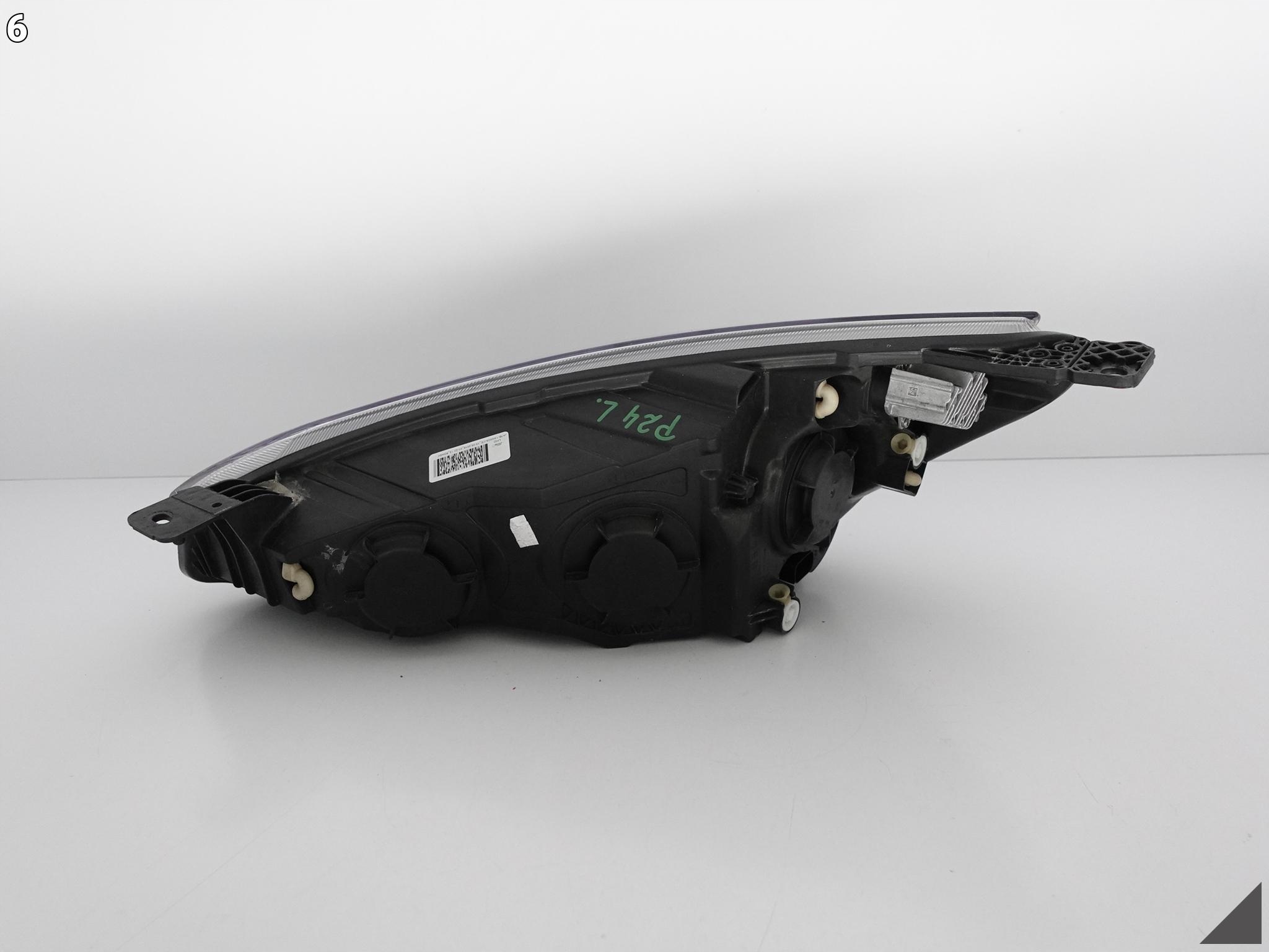 FORD FOCUS IV MK4 18- light ZWYKLA+LED right EU