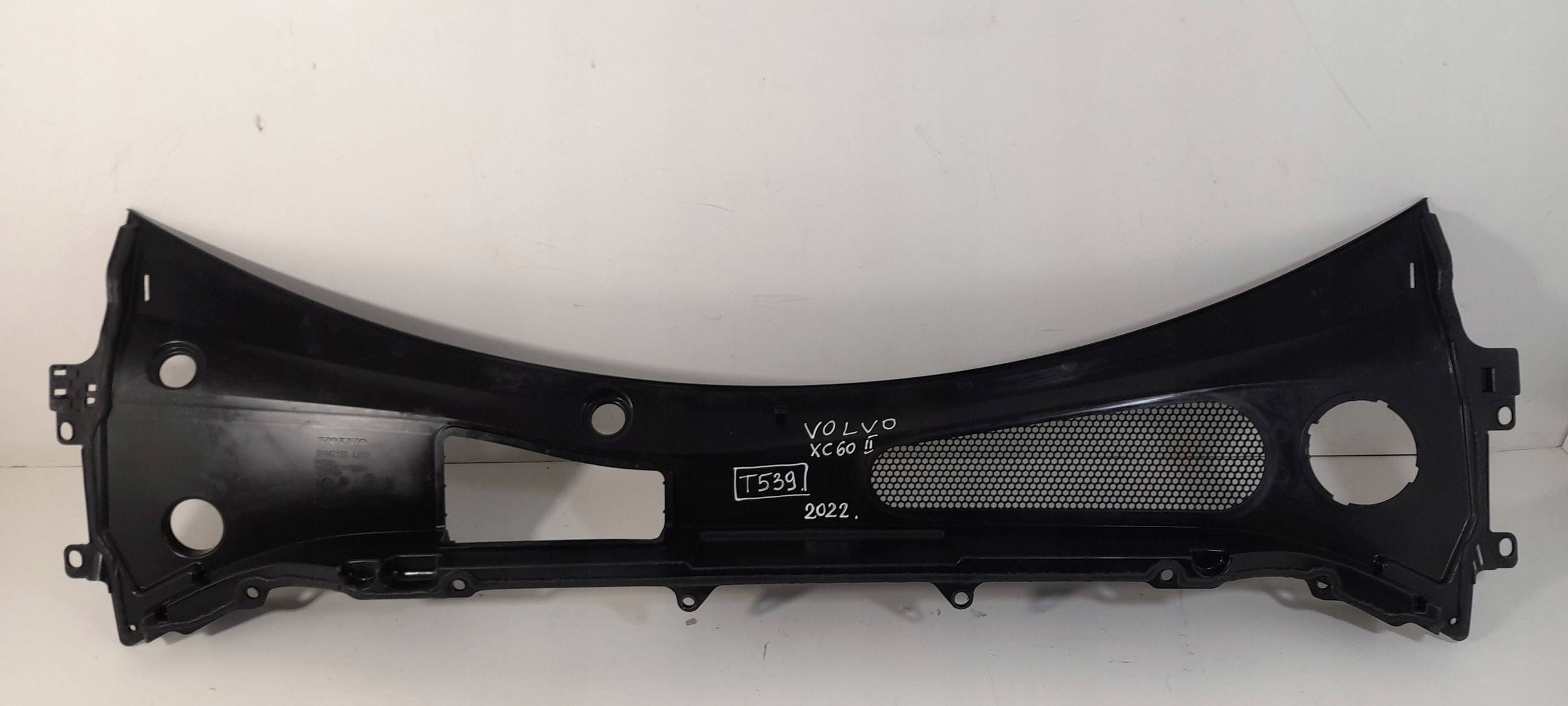 Volvo XC60 II 2022r torpedo 31442120 (T539)