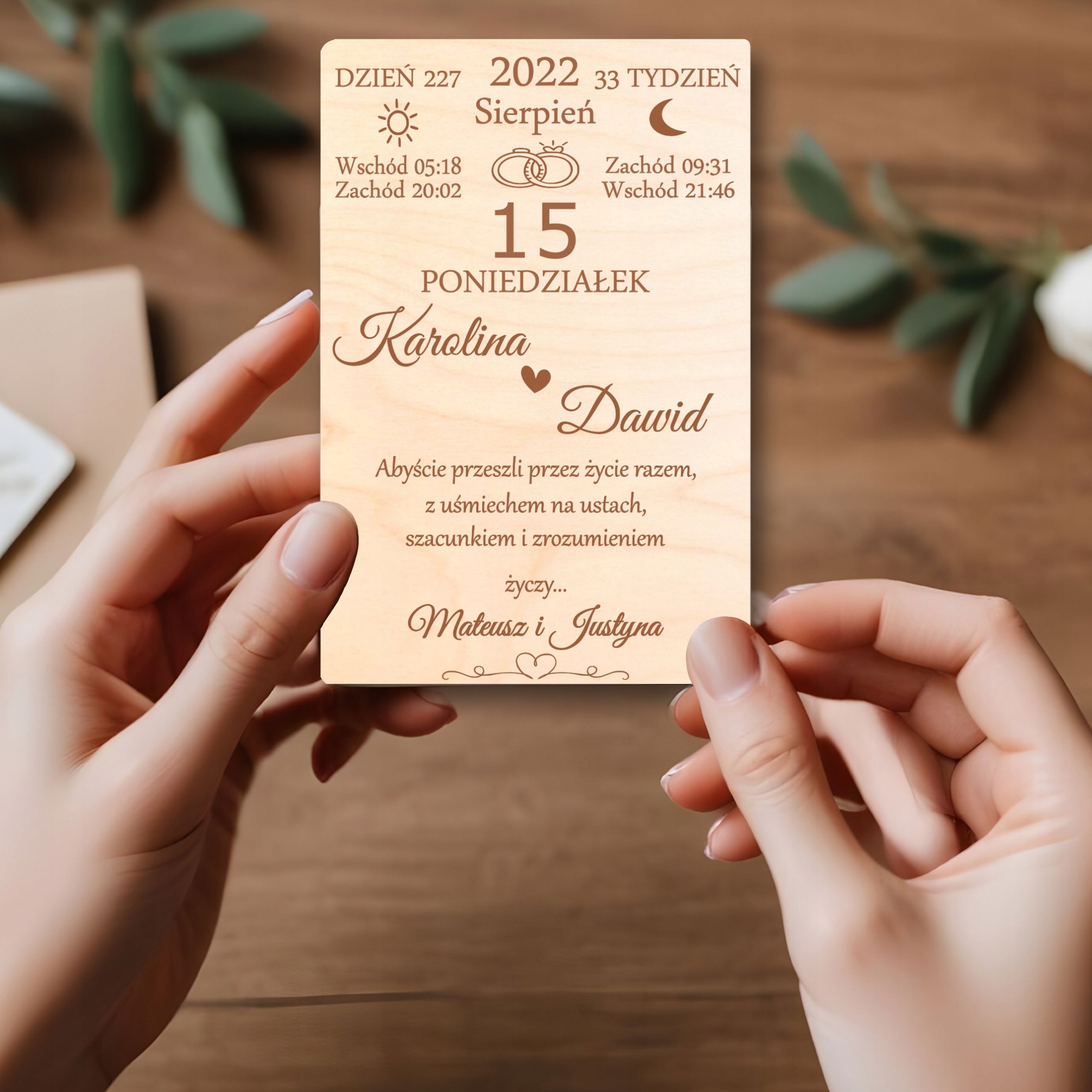 ŚLUBNA KARTKA DREWNIANA PAMIĄTKA PREZENT NA WESELE ŚLUB DLA PARY MŁODEJ Nazwa ŚLUB WESELE DREWNIANA KARTKA Z KALENDARZA PREZENT DLA PARY MŁODEJ