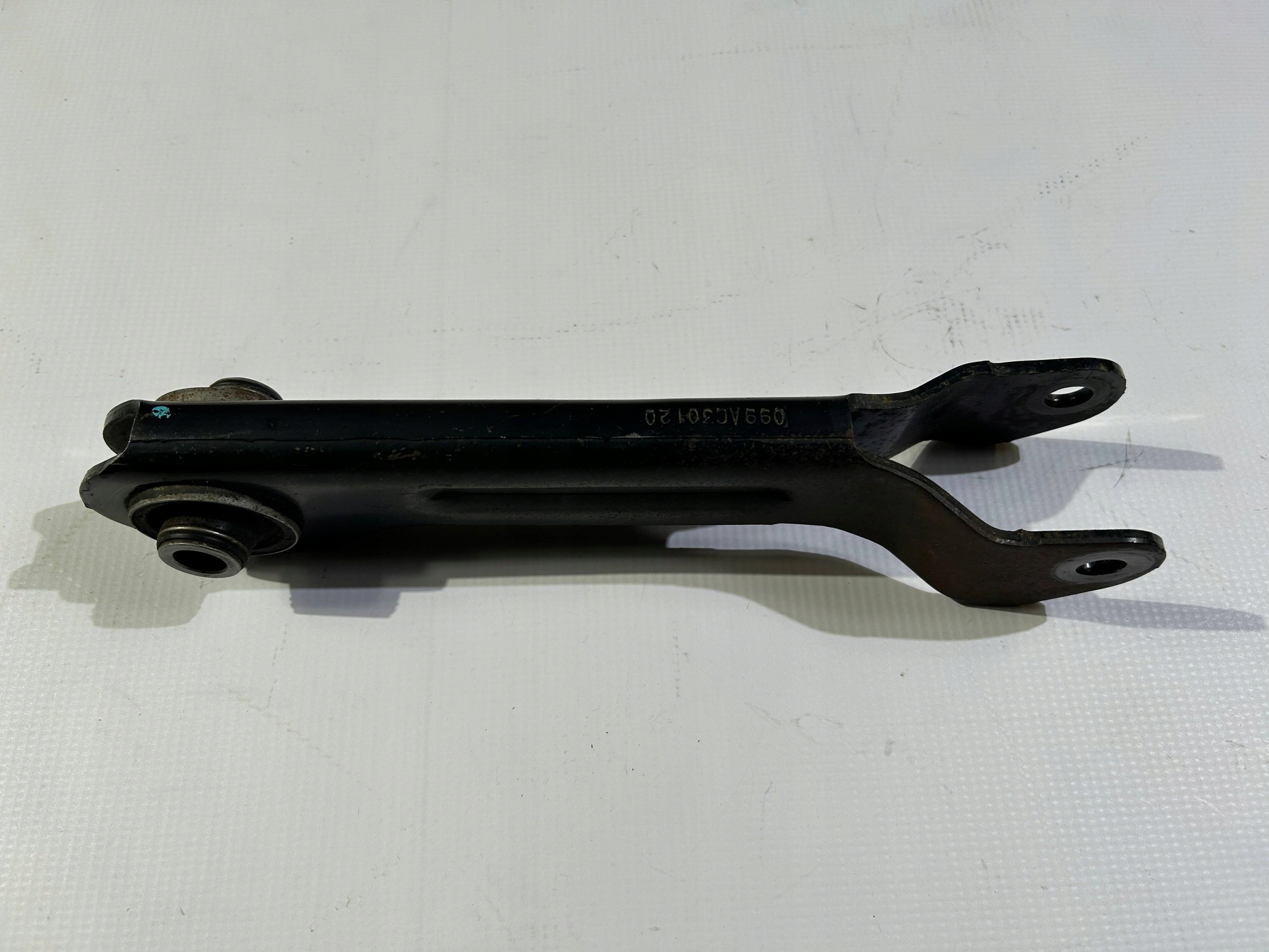 arm rear part rear right left Jeep Cherokee 2019
