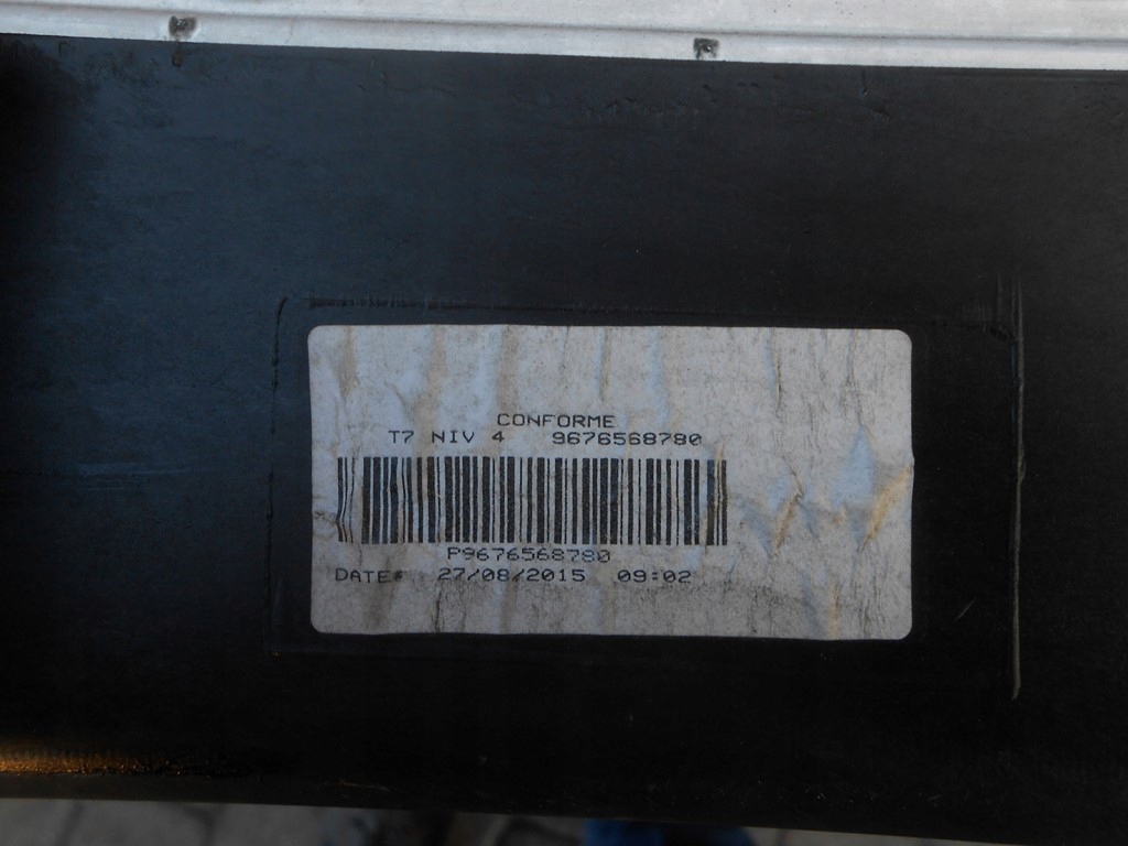 CITROEN DS4 1,2 THP PAS PRZEDNI CHŁODNICE Strona zabudowy przód