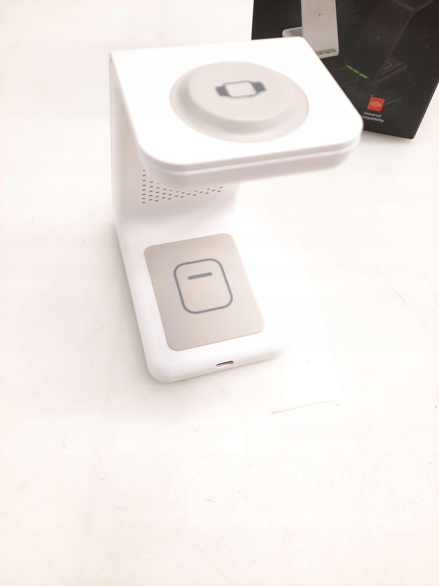 BEZPRZEWODOWA ŁADOWARKA GEEKERA, INDUKCYJNA 3 W 1 Złącza USB typ C