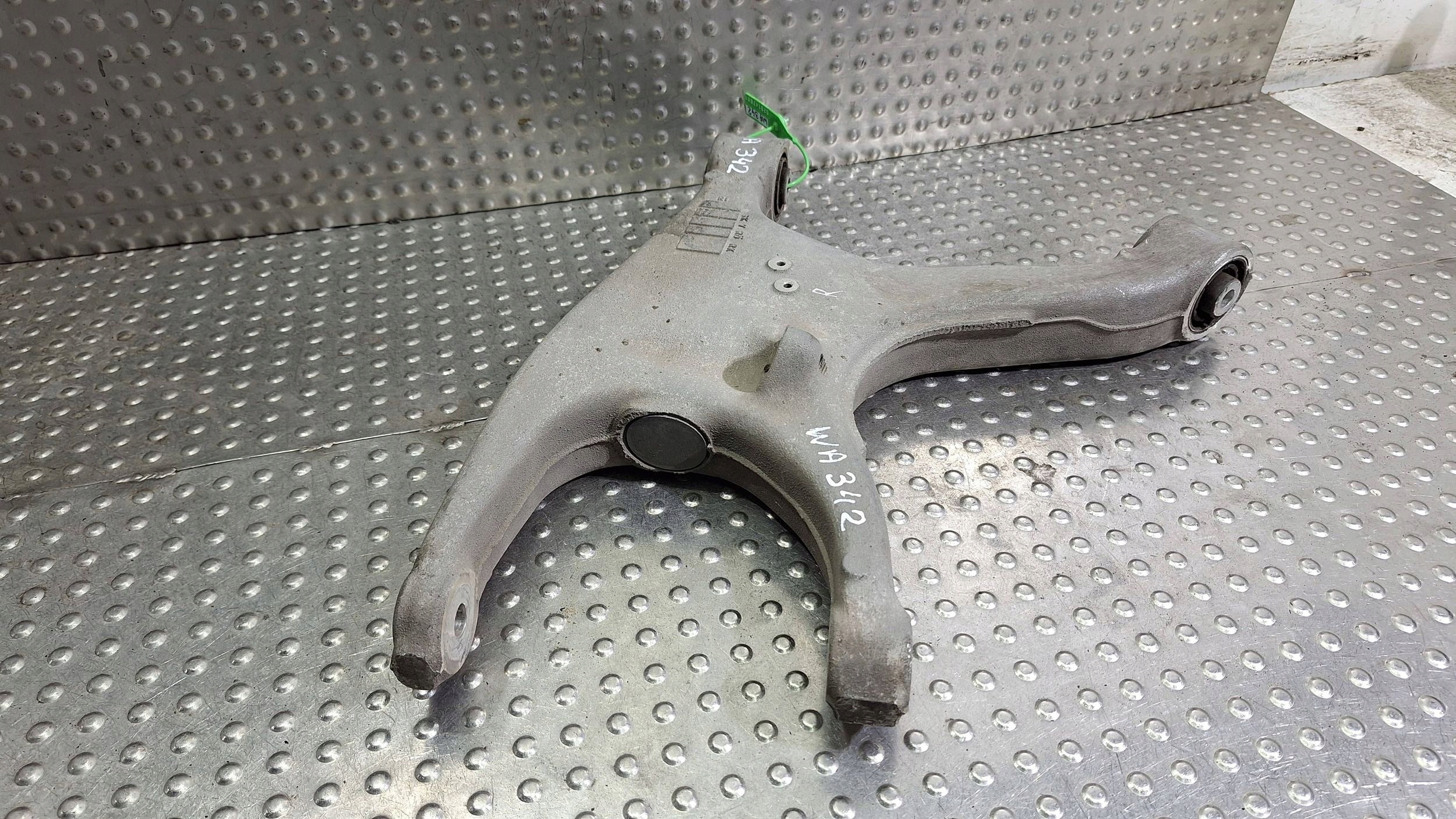 Querlenker Achsträgers rechts heck 8K0505312J AUDI A4 B8 A5 8T Original