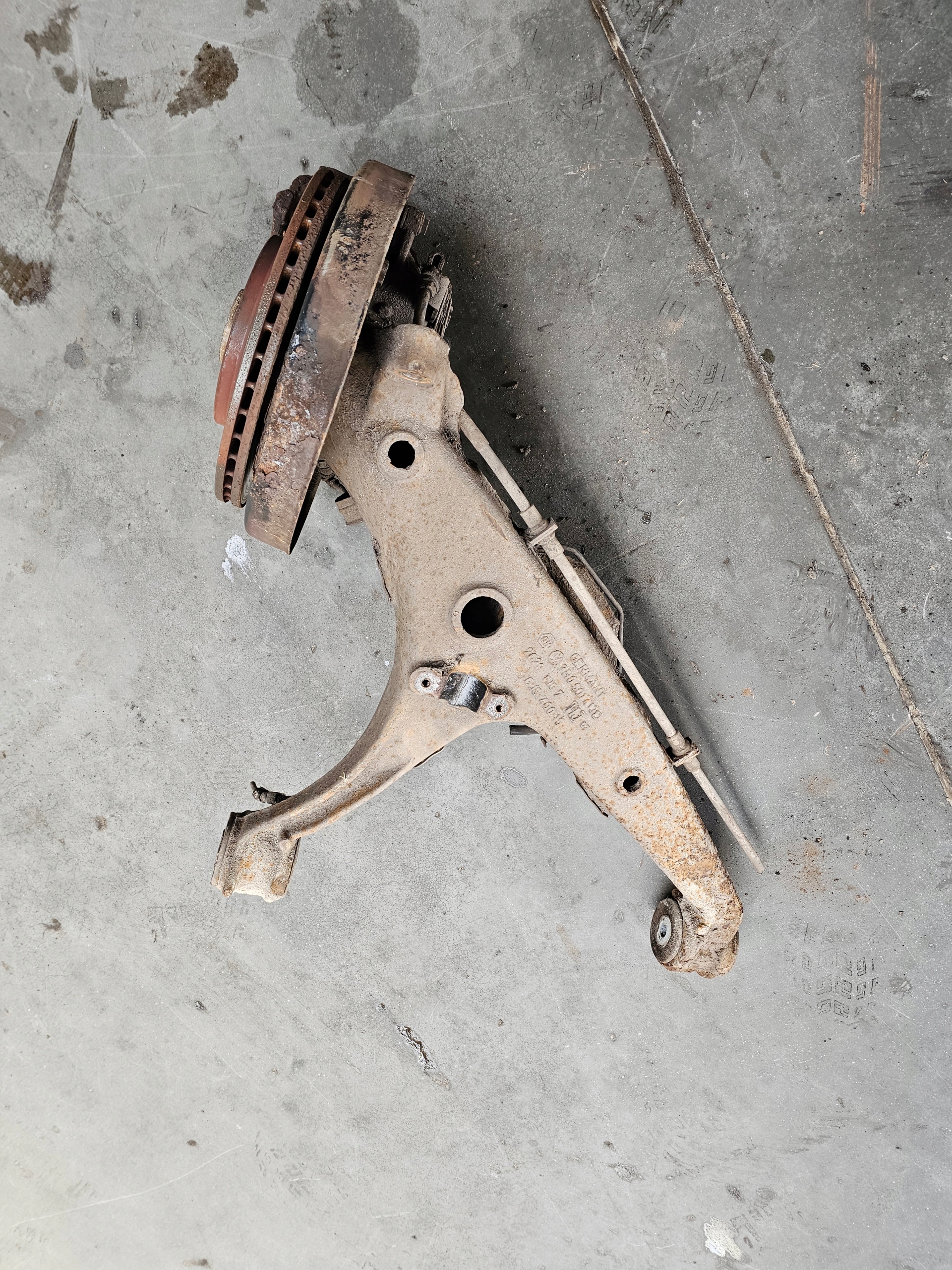 VW T5 LIFT 2.0 BITDI Querlenker links heck 7H0501413D