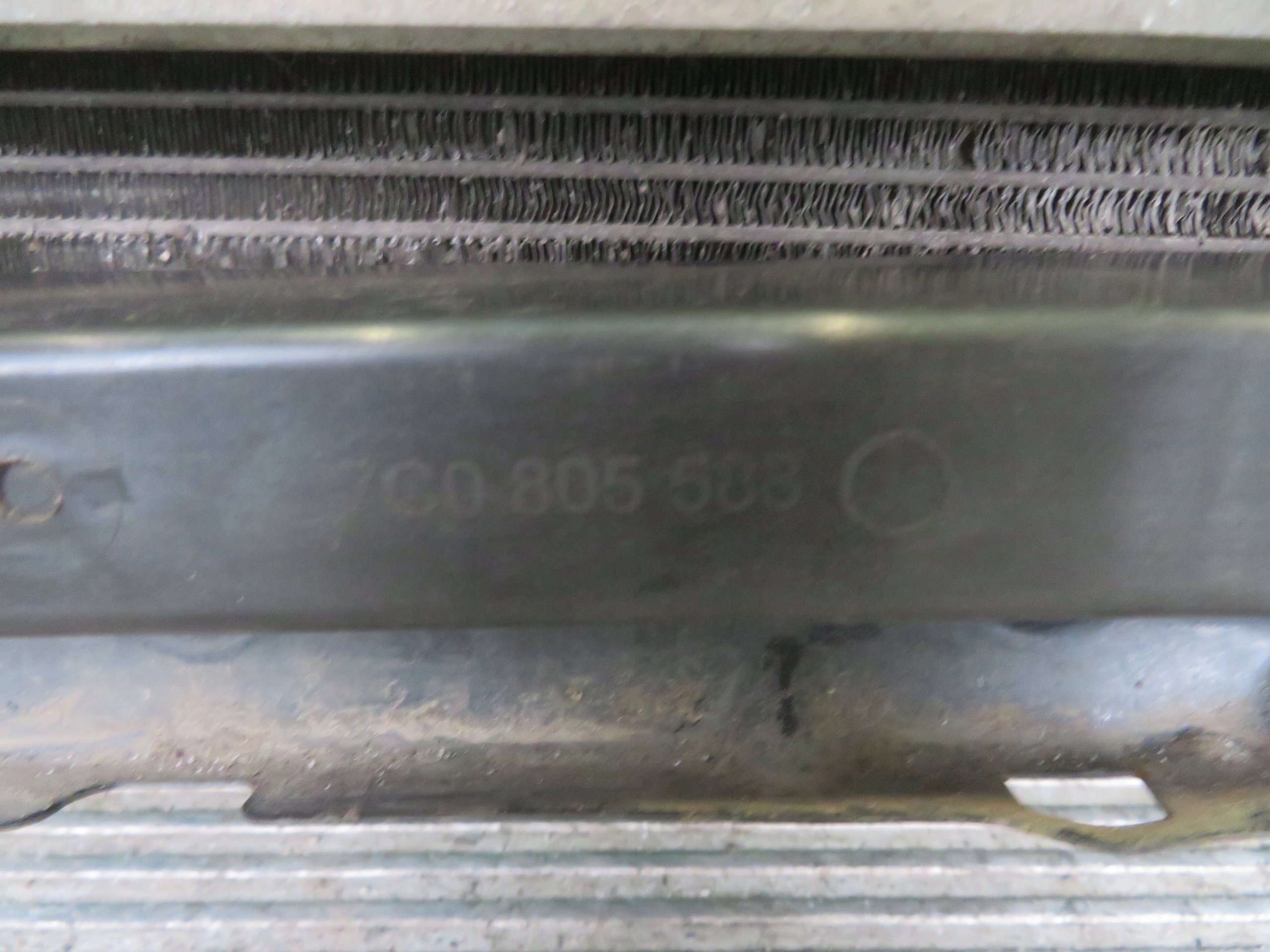 support panel for radiators pillar Z CHLODNICAMI VW CRAFTER 2.0 22R