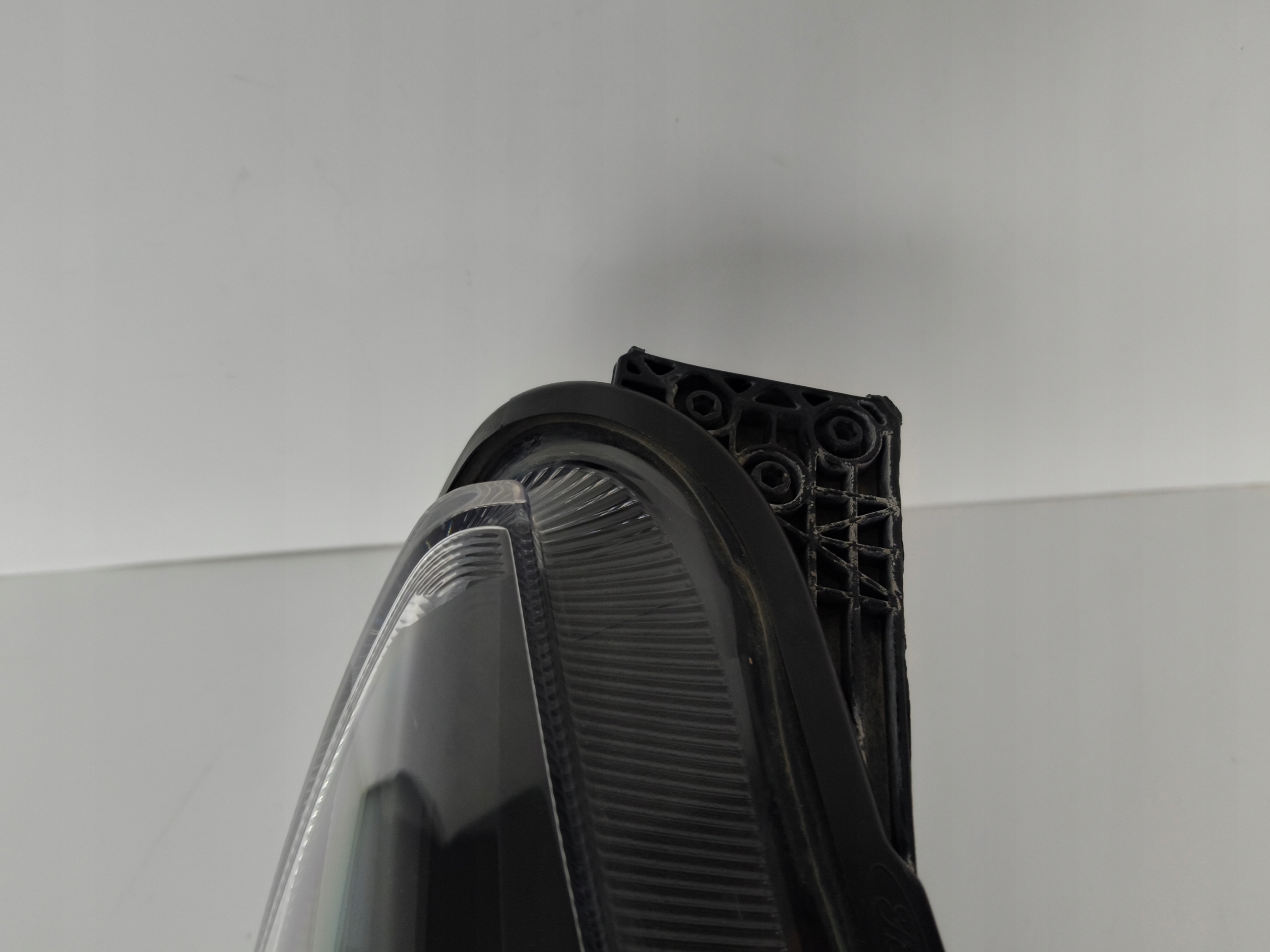 light right REFLEKTOR FORD FOCUS MK4 18- LED