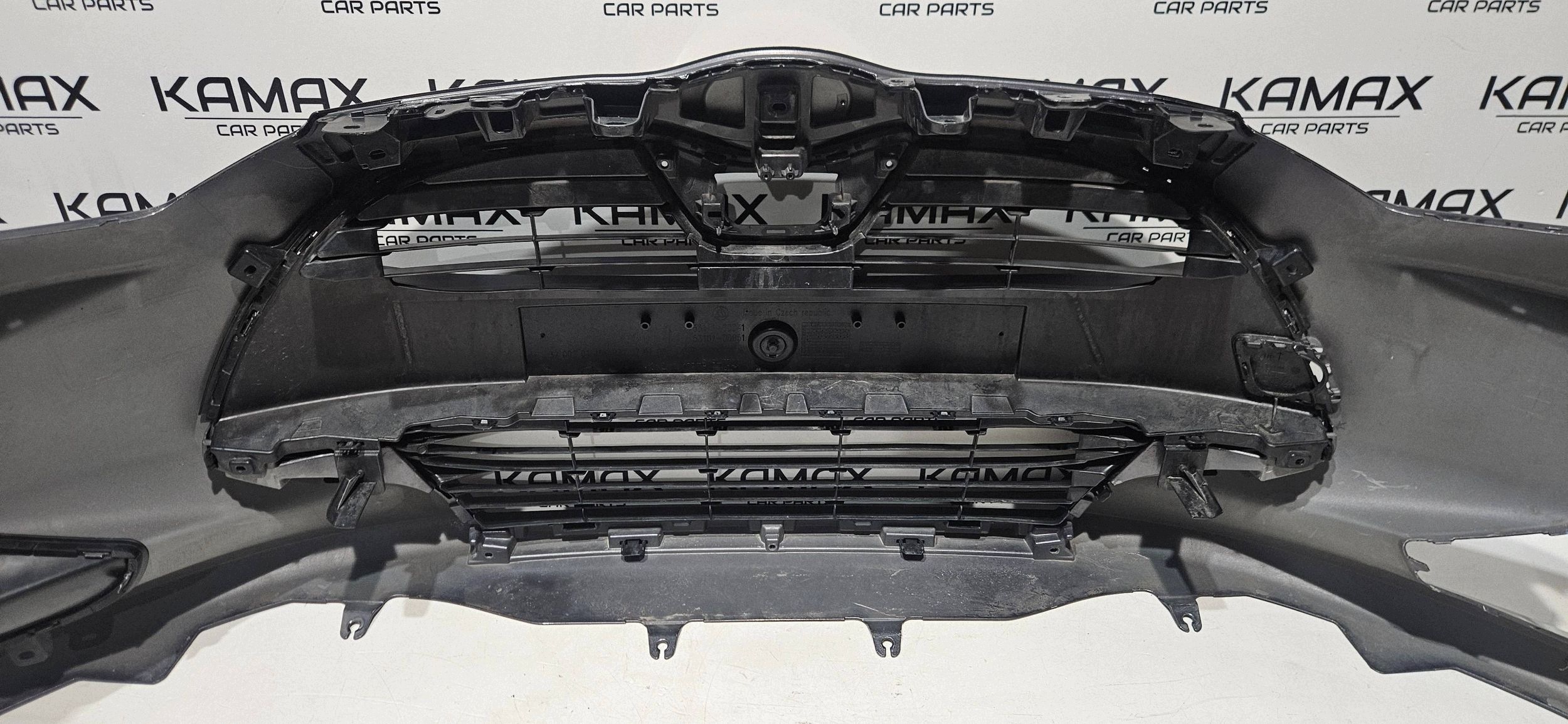 front bumper front Toyota Yaris XP210 521190DA00