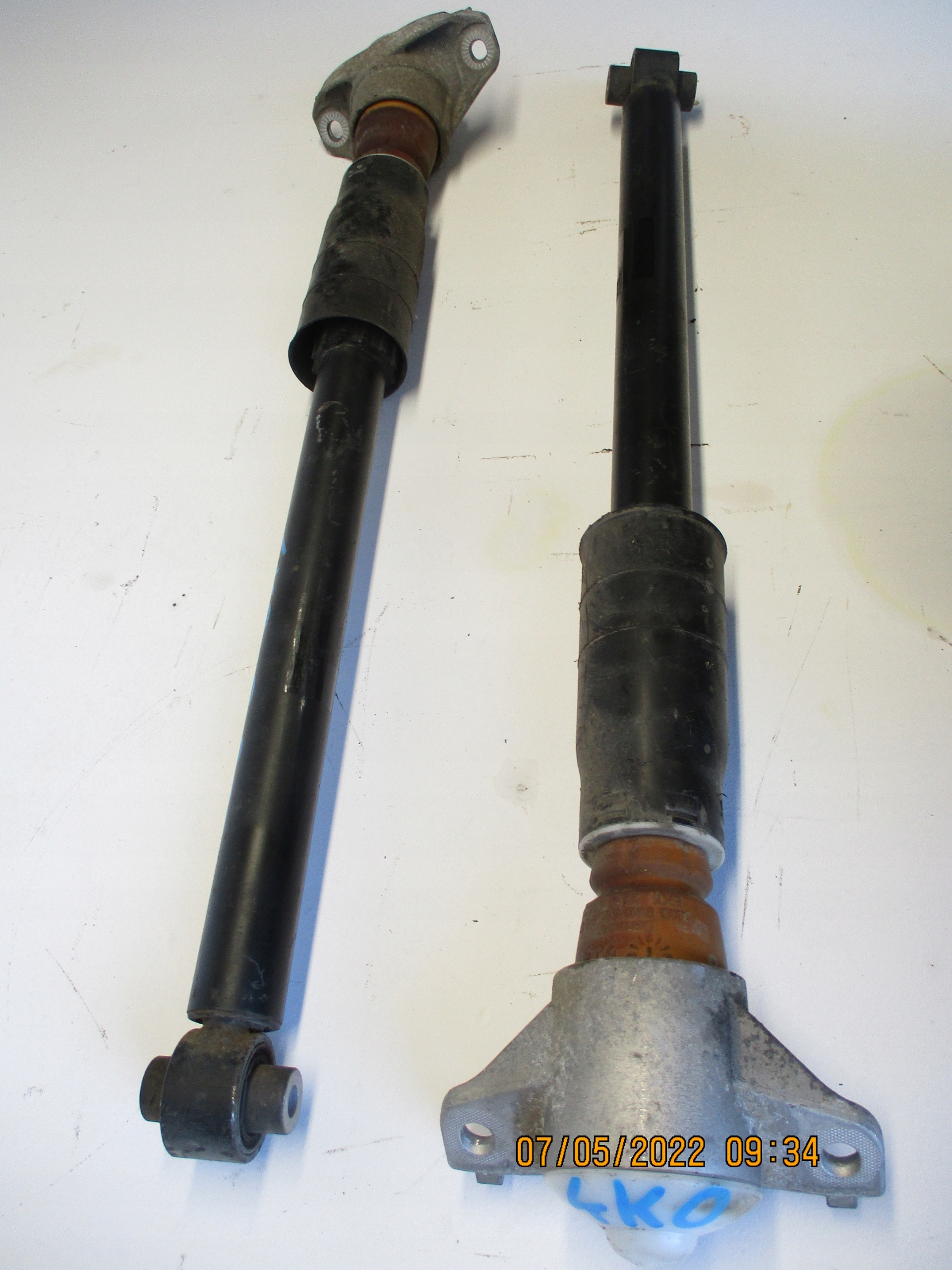shock absorber AMOR rear part AUDI A6 4K0 left