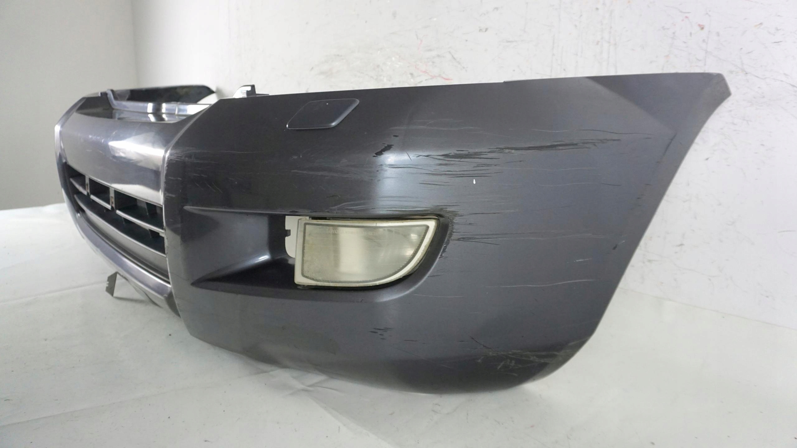 bumper front front TOYOTA LAND CRUISER 120 J120 03-09 1E9 2003-2009