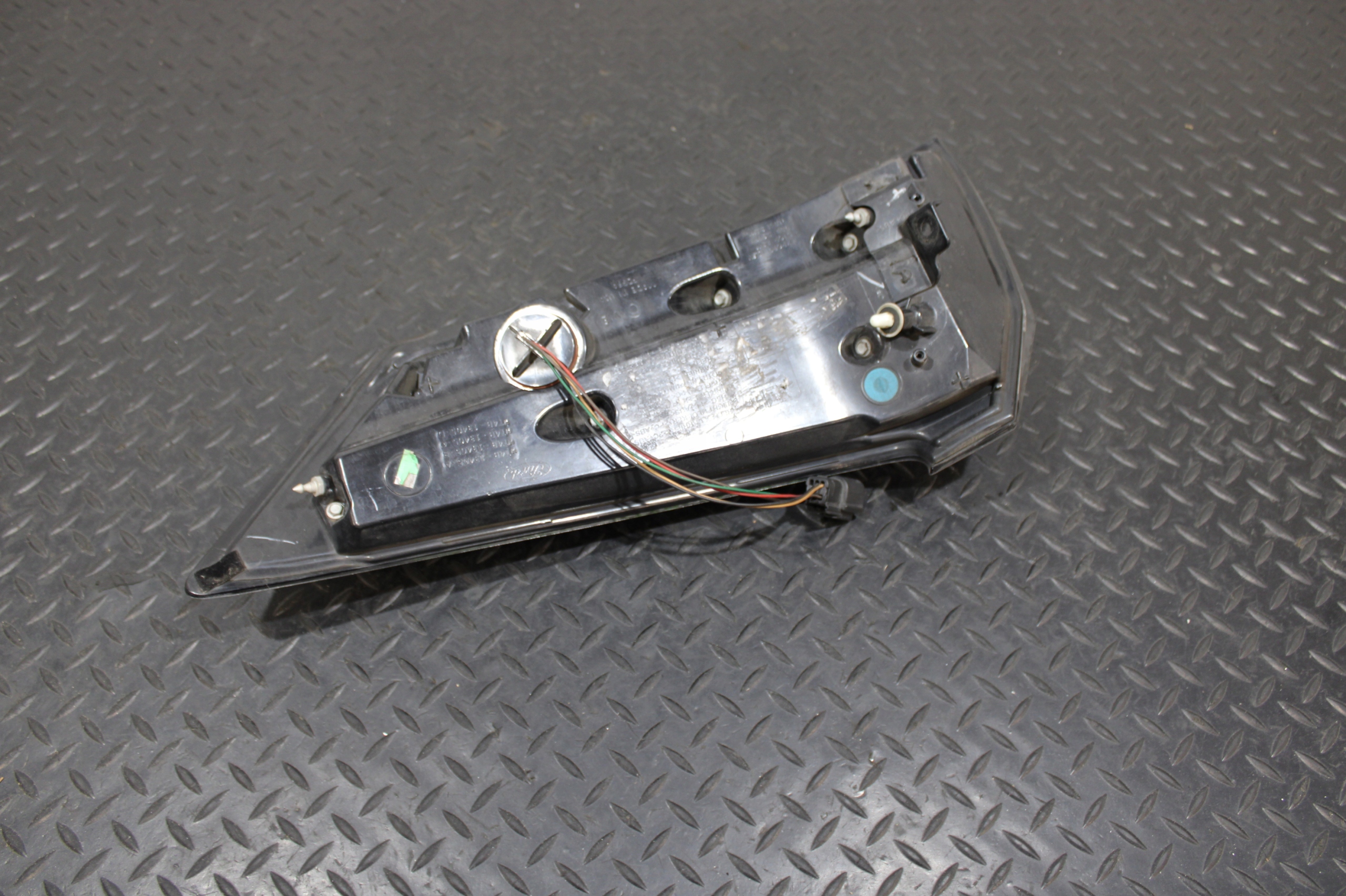 light left rear part left rear FULL LED FORD EDGE II 2 MK2 HT4B-13405-A