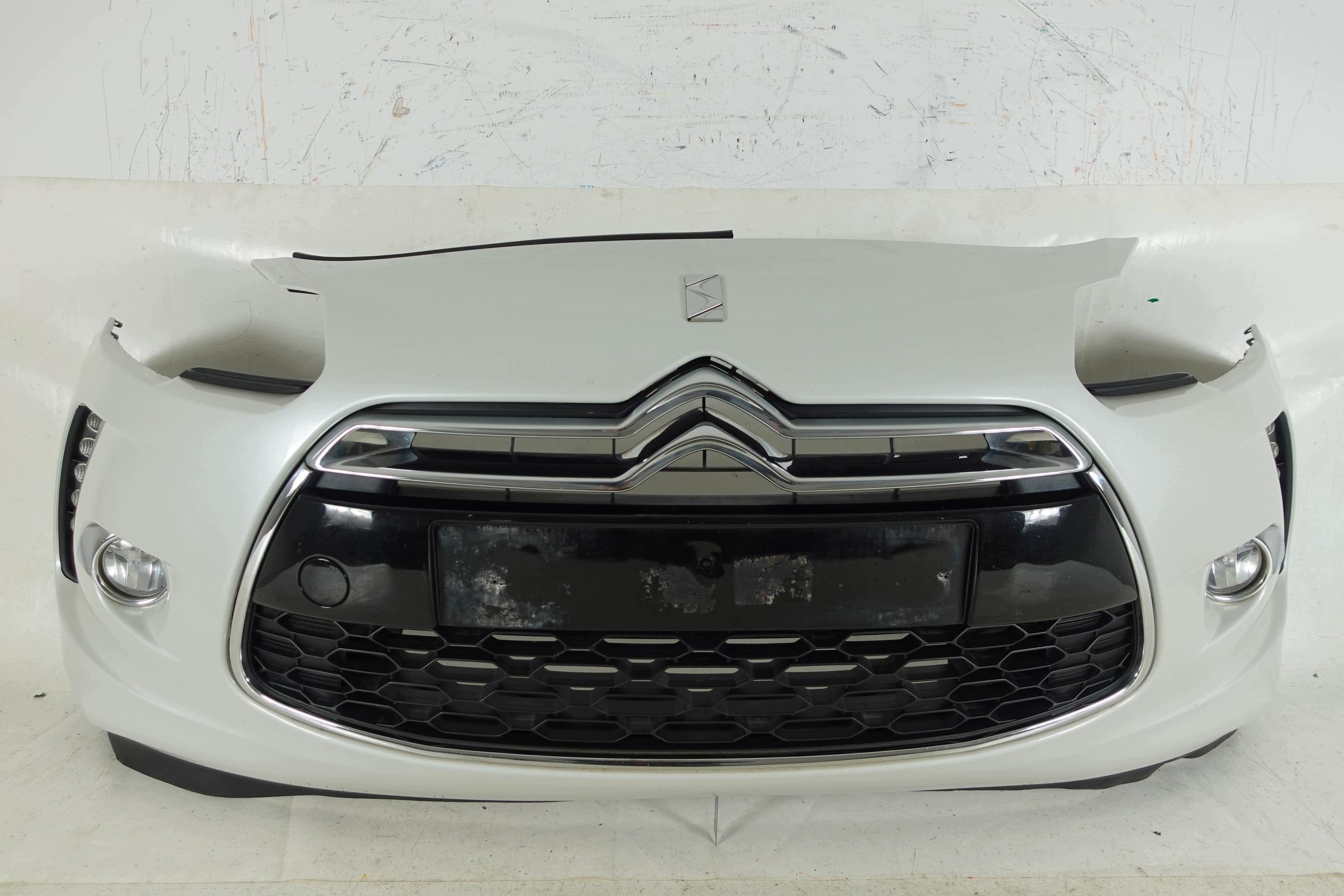 bumper front front CITROEN DS3 10-14 DRL LED grille 2010-2014 EFC