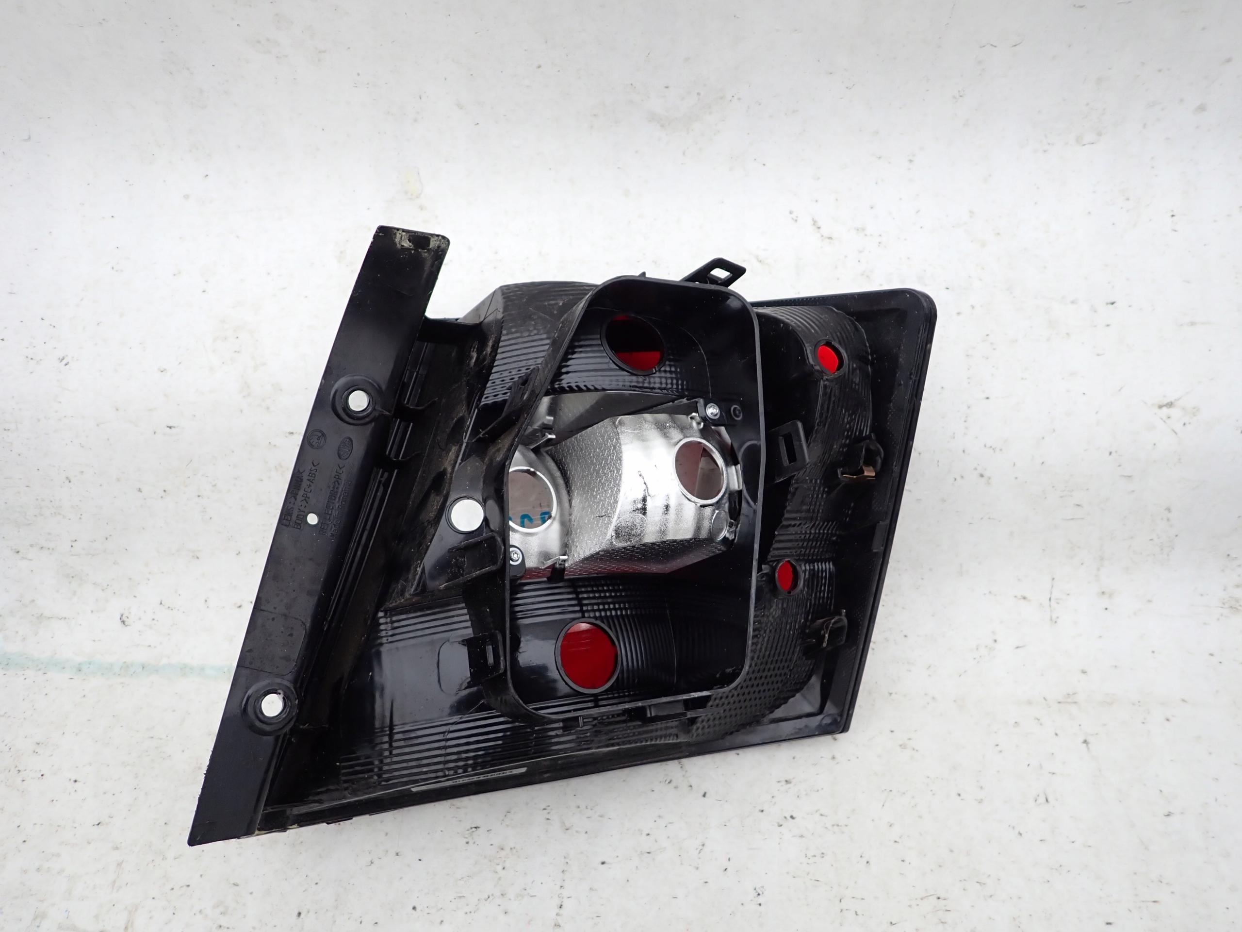 SKODA FABIA III HB 14- light left rear part rear