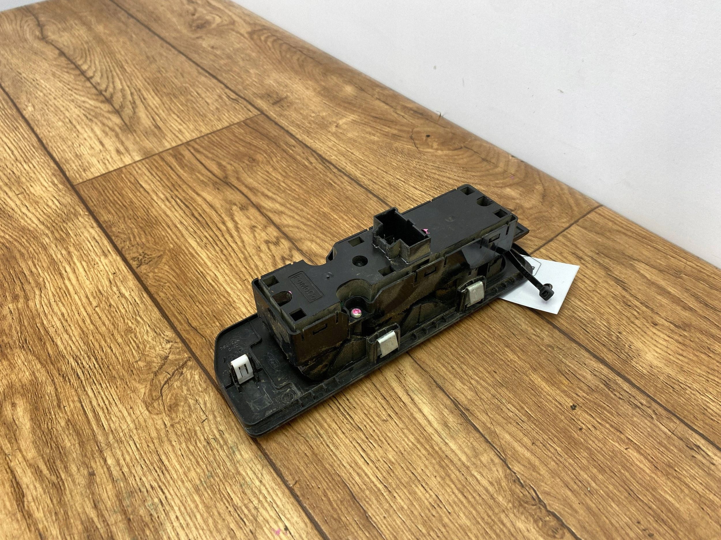 window control switch Ford F150 2015+
