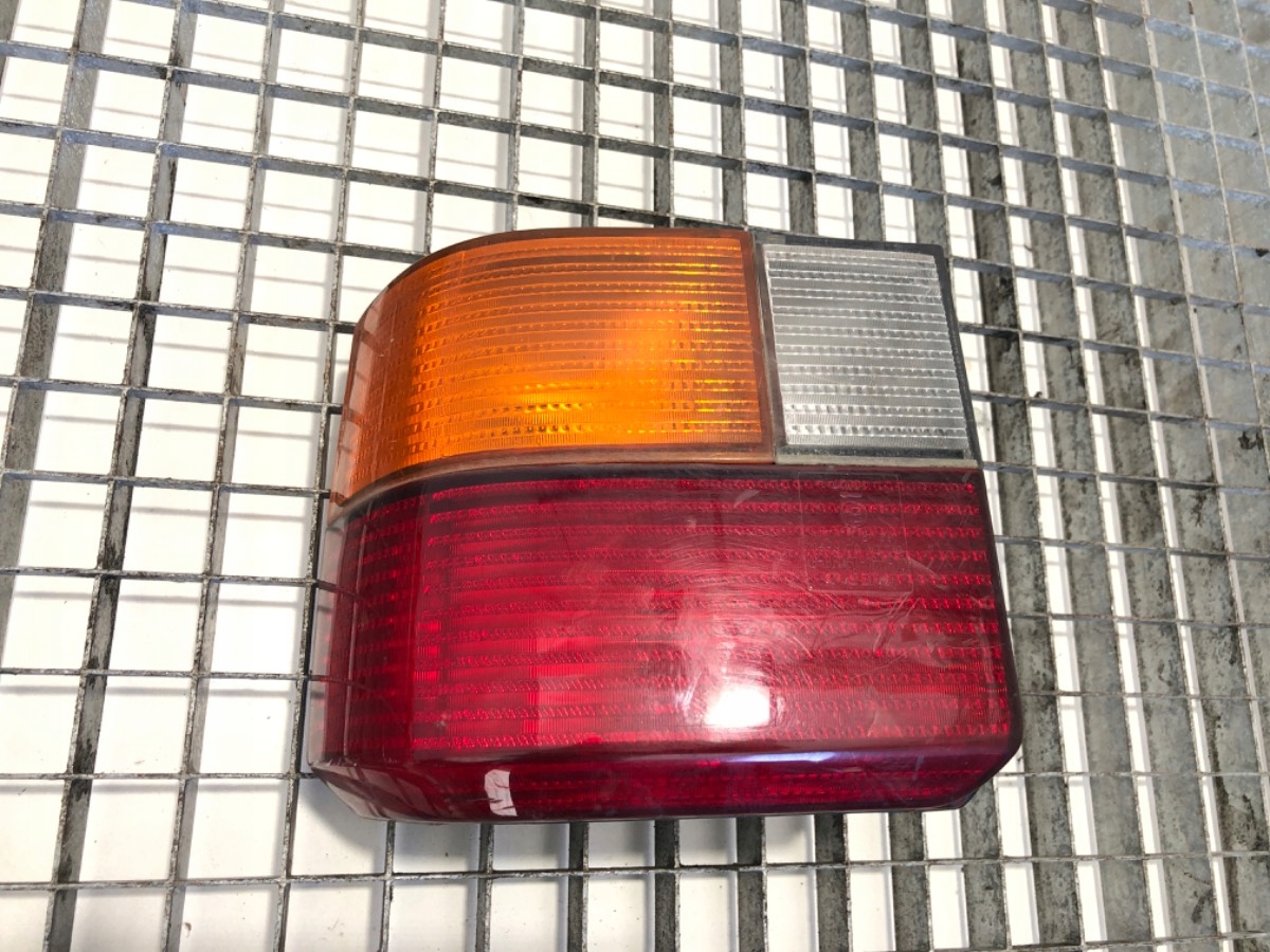 LAMPA LEWY TYŁ VW TRANSPORTER T4 Bus 90-04