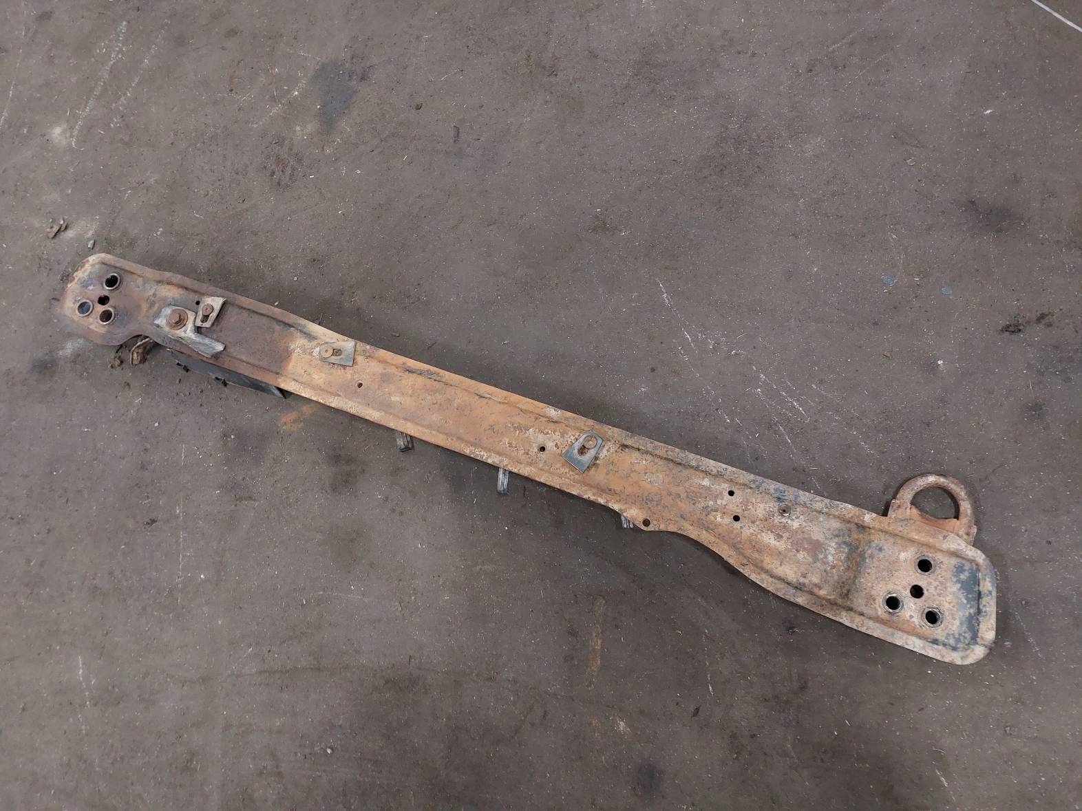Traversa inferiore supporto radiatore PEUGEOT BOXER e LIFT