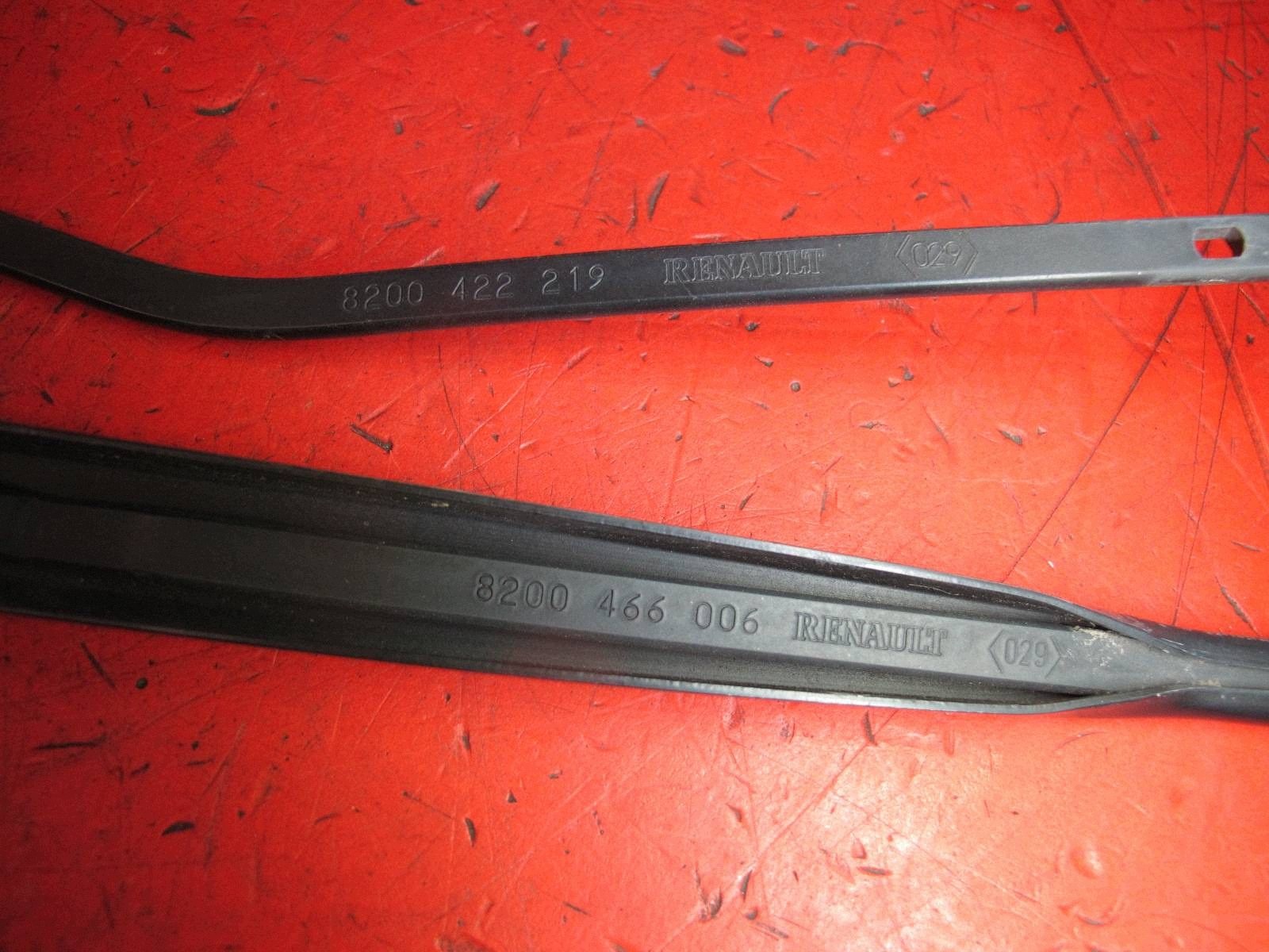 RENAULT SCENIC II 2 wiper arm left right front KOMPLET EUROPA