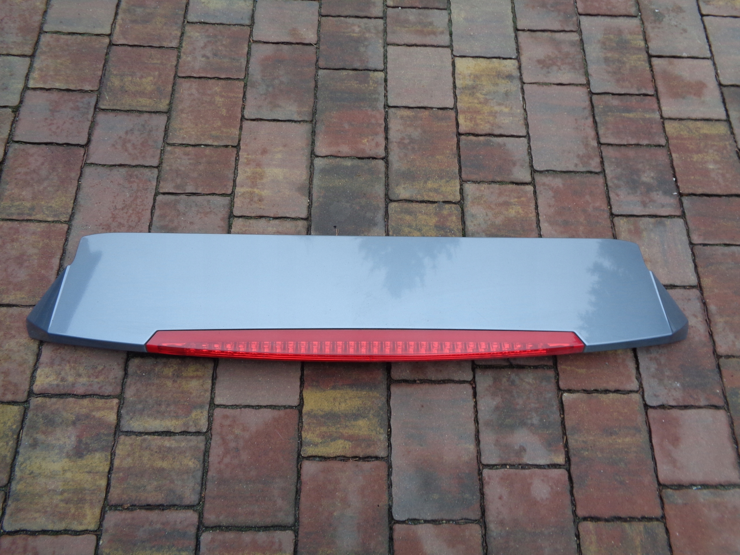 SPOJLER LOTKA SWIATLO STOP CADILLAC BLS KOMBI