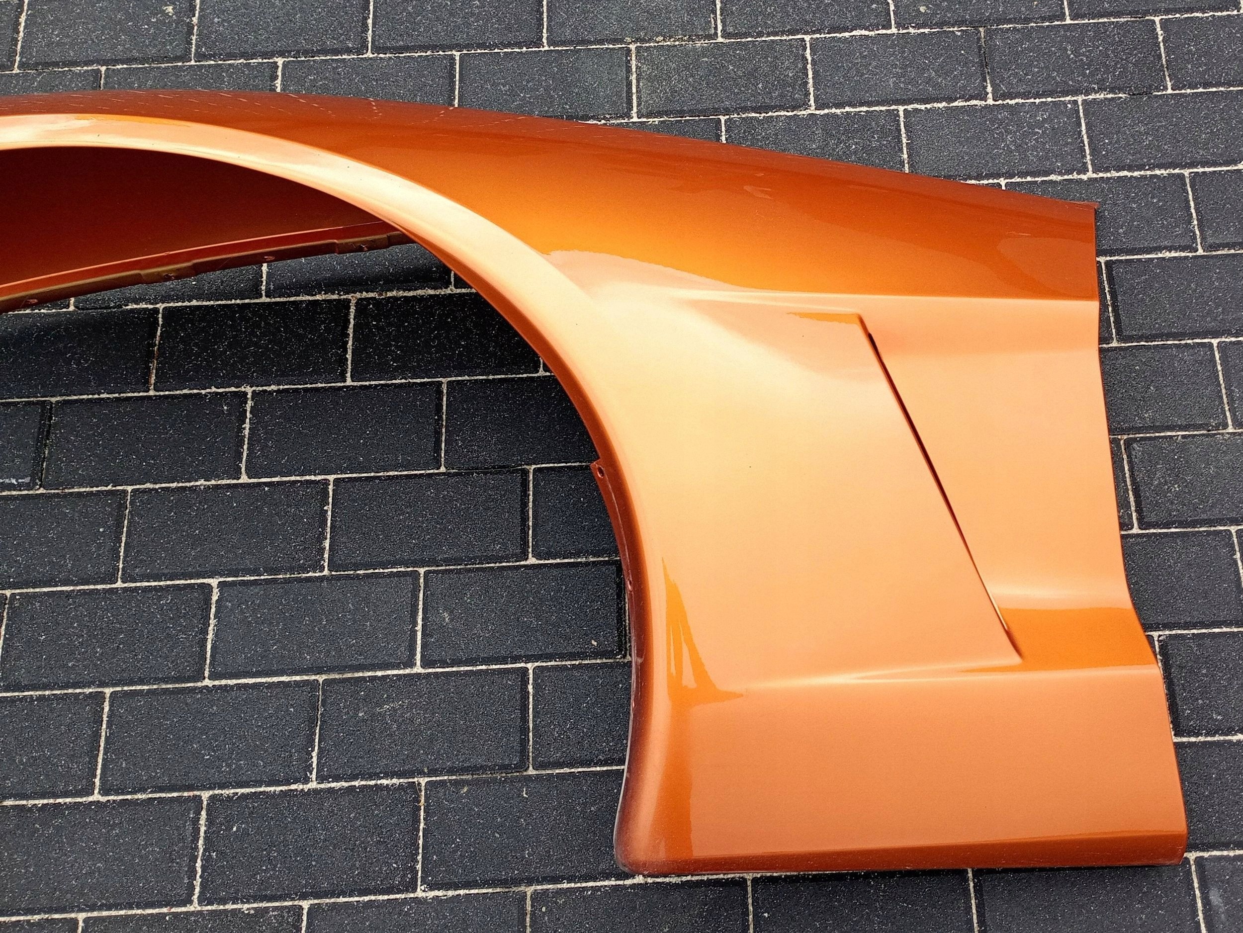fender left front front left Chevrolet Corvette C6 2005