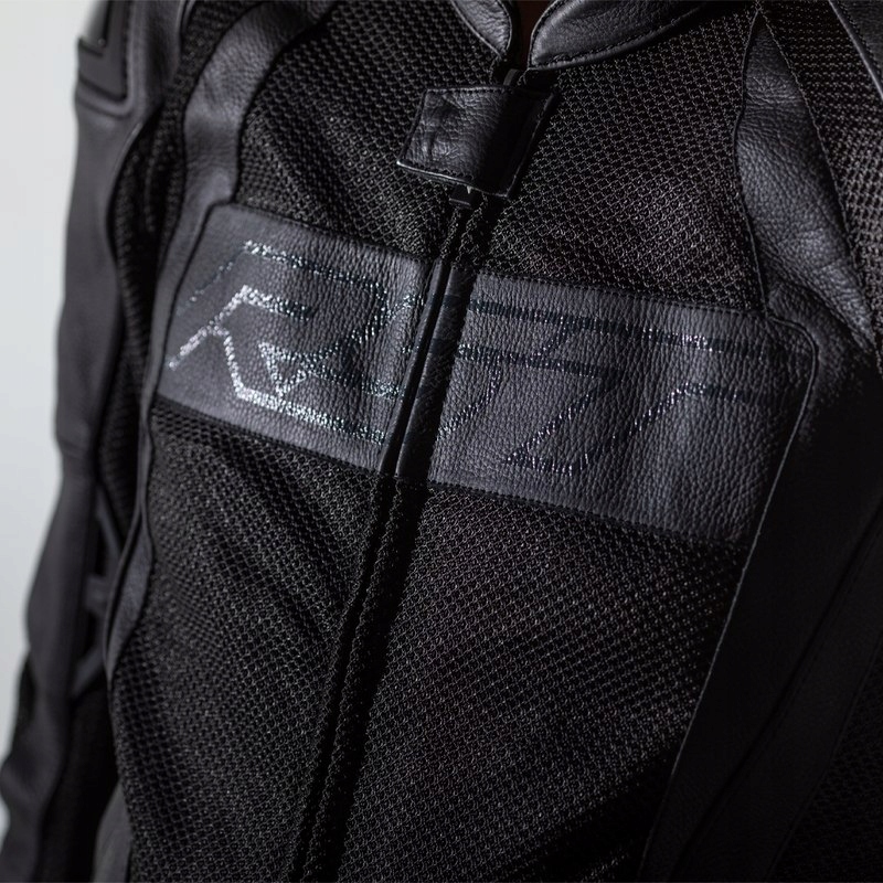 KURTKA SKÓRZANO-TEKSTYL RST TRACTECH EVO 4 MESH XS Producent RST