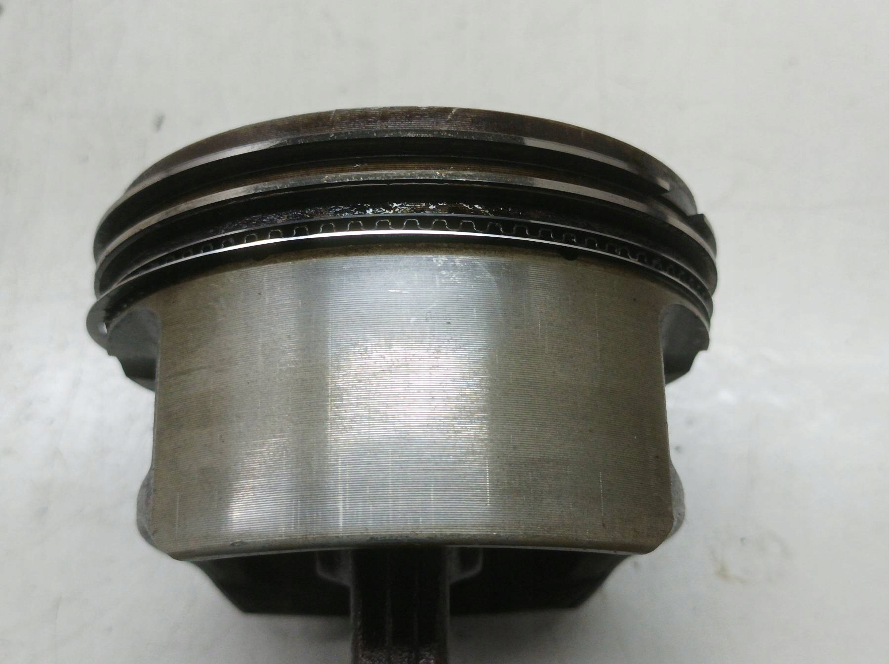piston connecting rod 83L38 2.4 D Volvo V70 II (1999-2007)