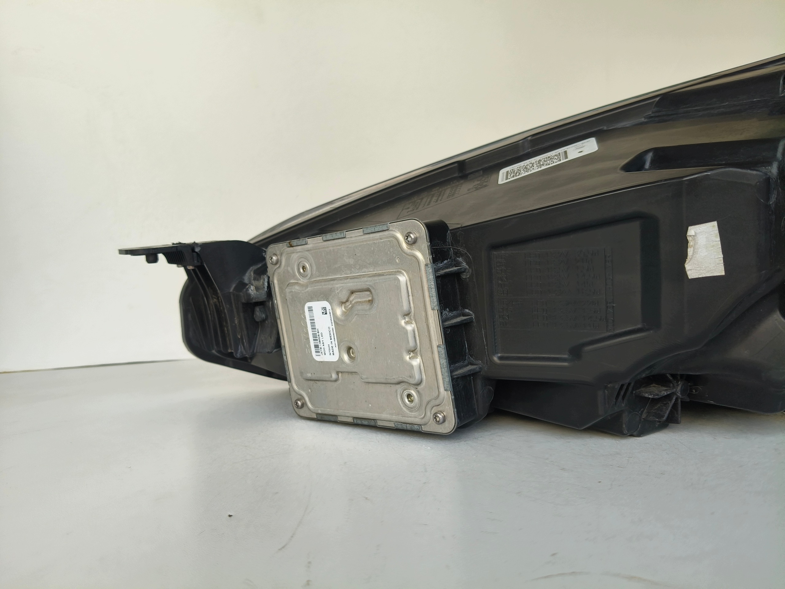 light right REFLEKTOR FORD FOCUS MK4 18- FULL LED