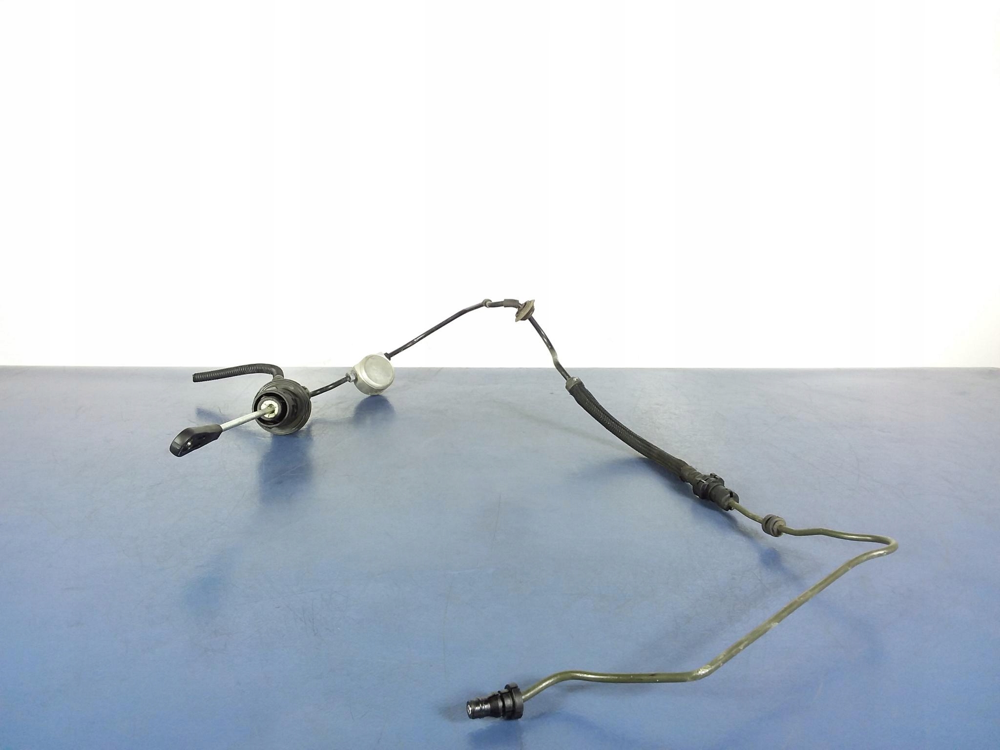 AUDI A4 B8 насос зчеплення 8K1721401B