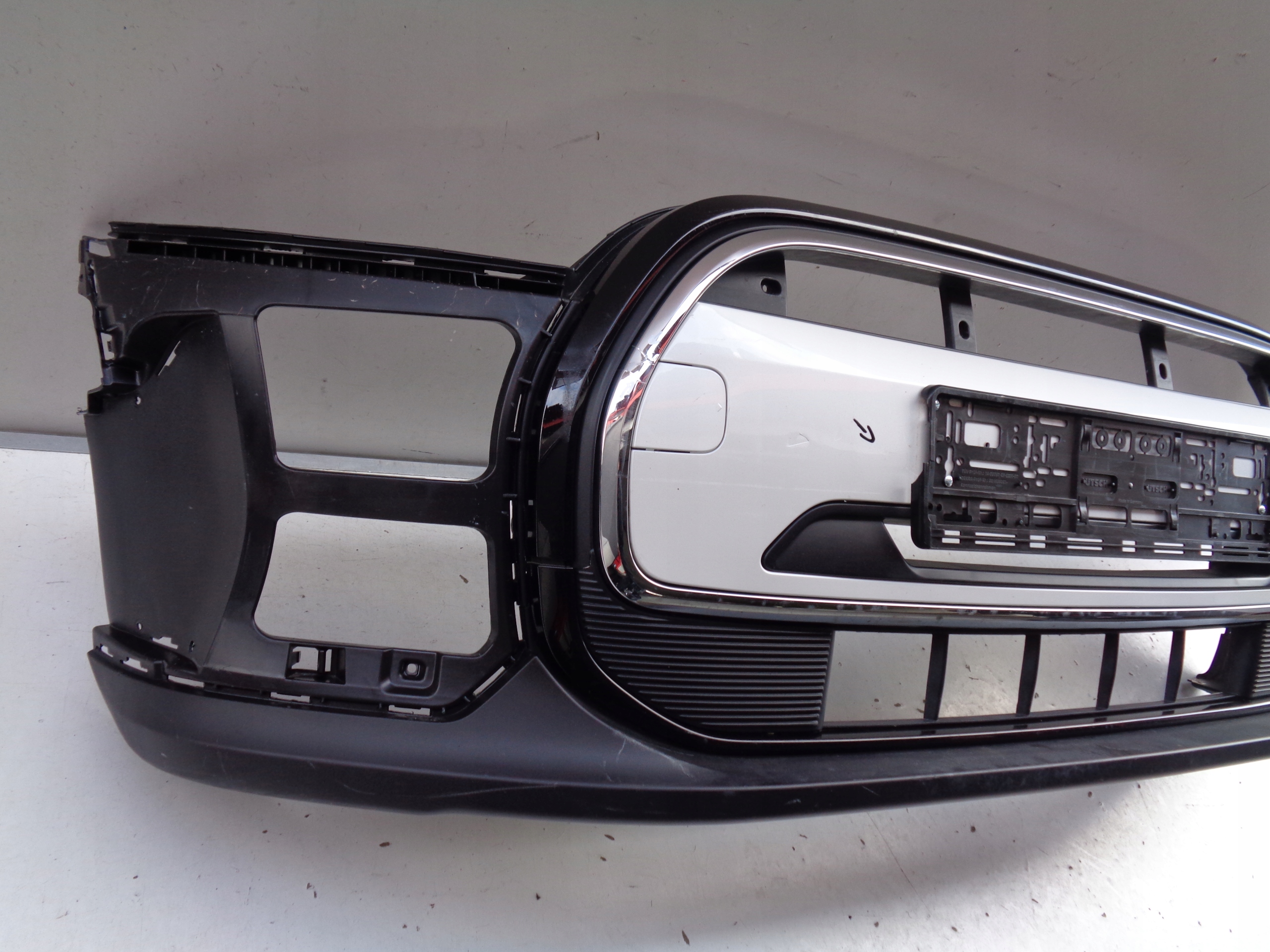 front bumper MINI COOPER ONE F55 F56 LIFT NR 45100