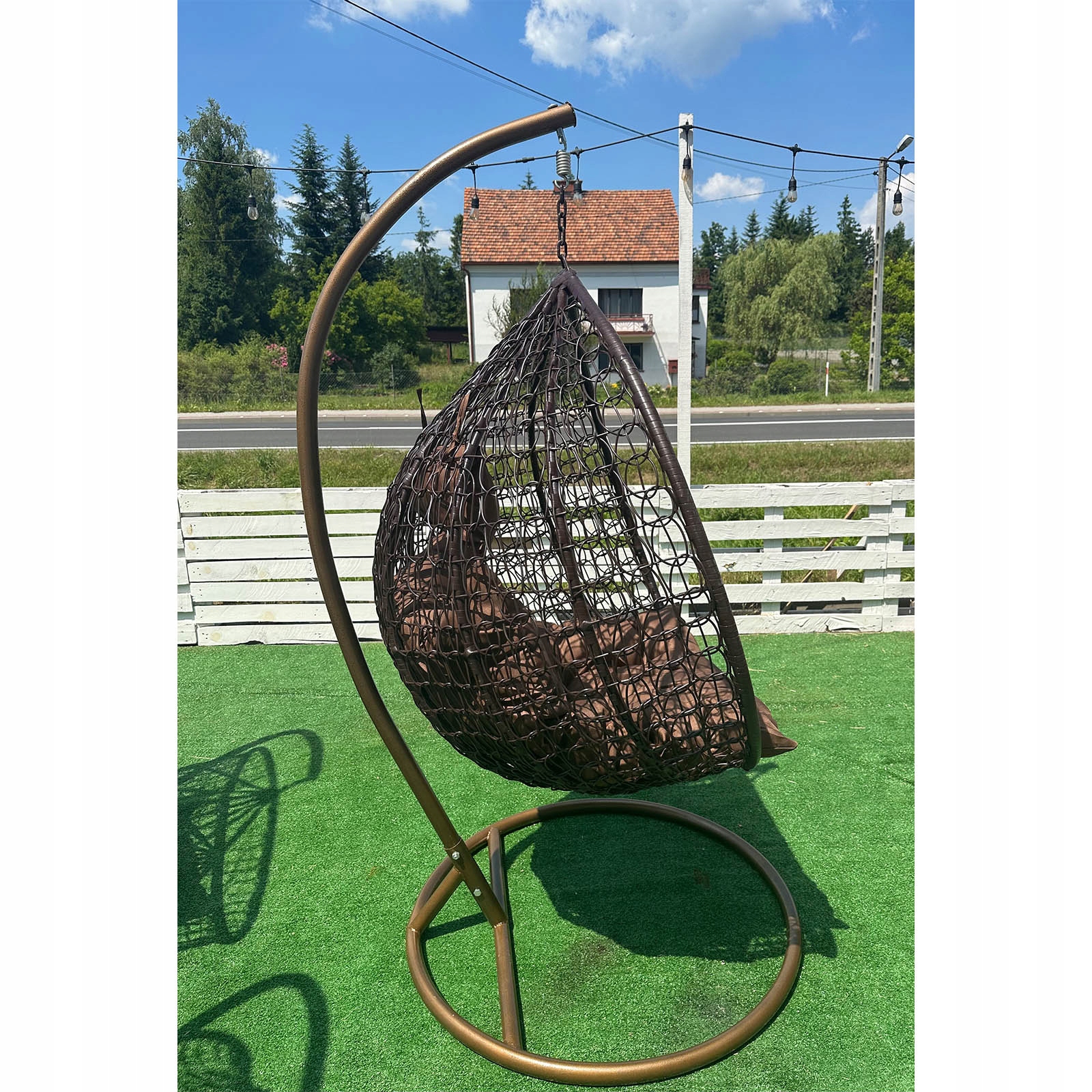 FOTEL WISZĄCY HUŚTAWKA KOSZ ZANZIBAR BRĄZ Producent Meble Moskała