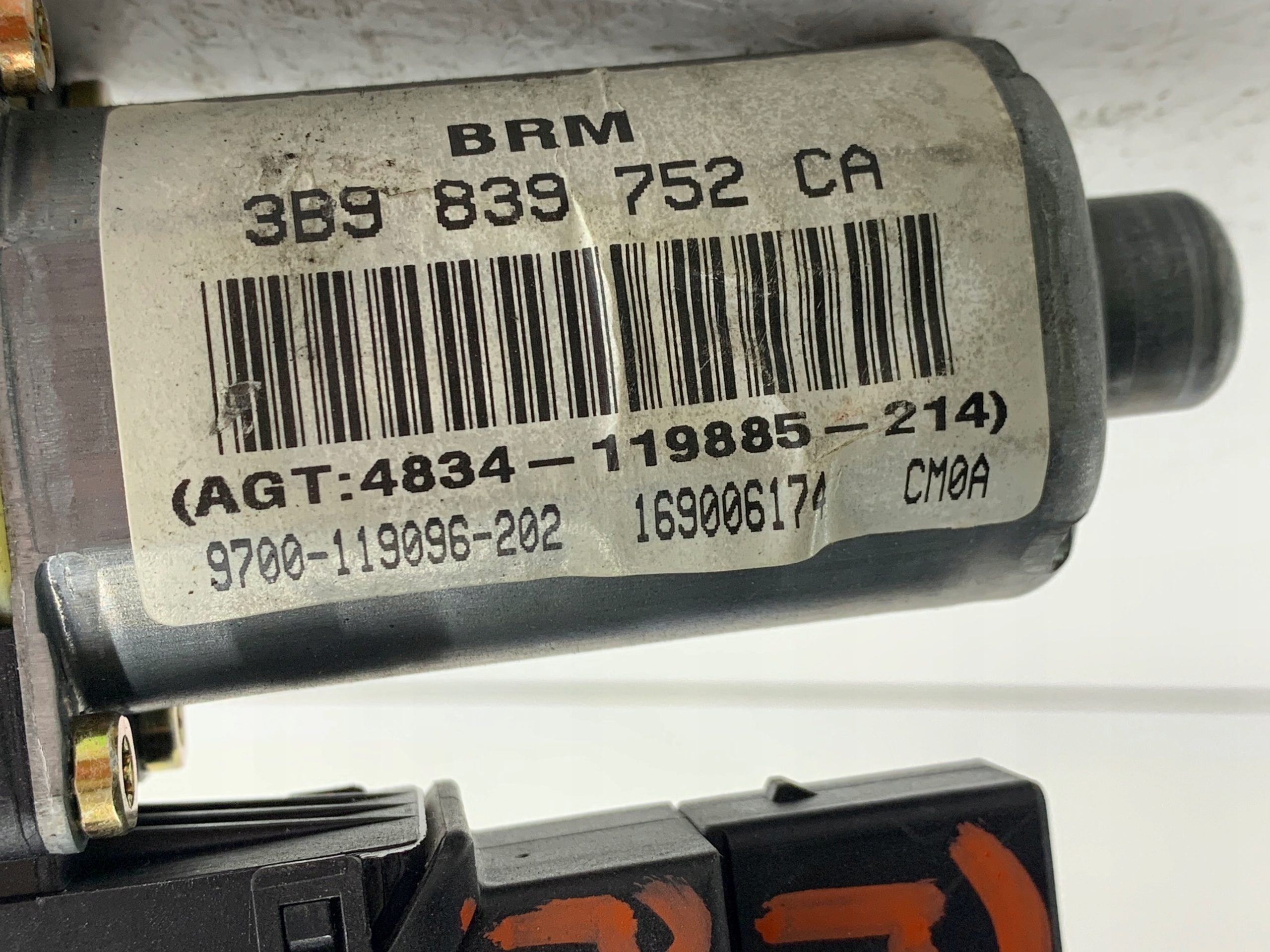 VW PASSAT B5 mini motor windows right rear part 3B9839752CA