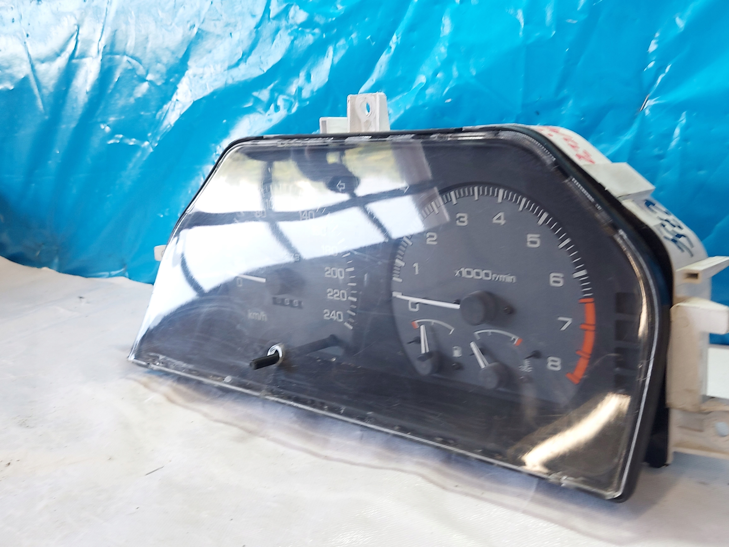 dials clock MITSUBISHI LANCER MB898439