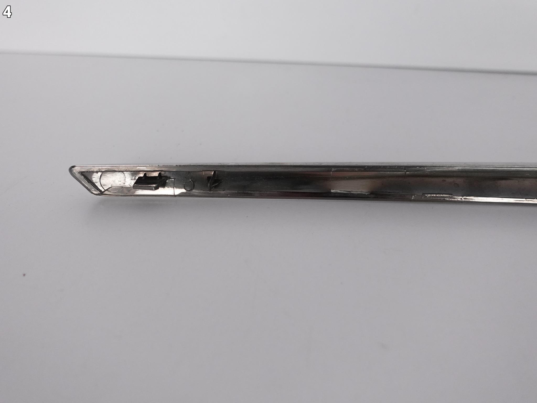 MASERATI GHIBLI 13- CHROM moulding bonnet rear part