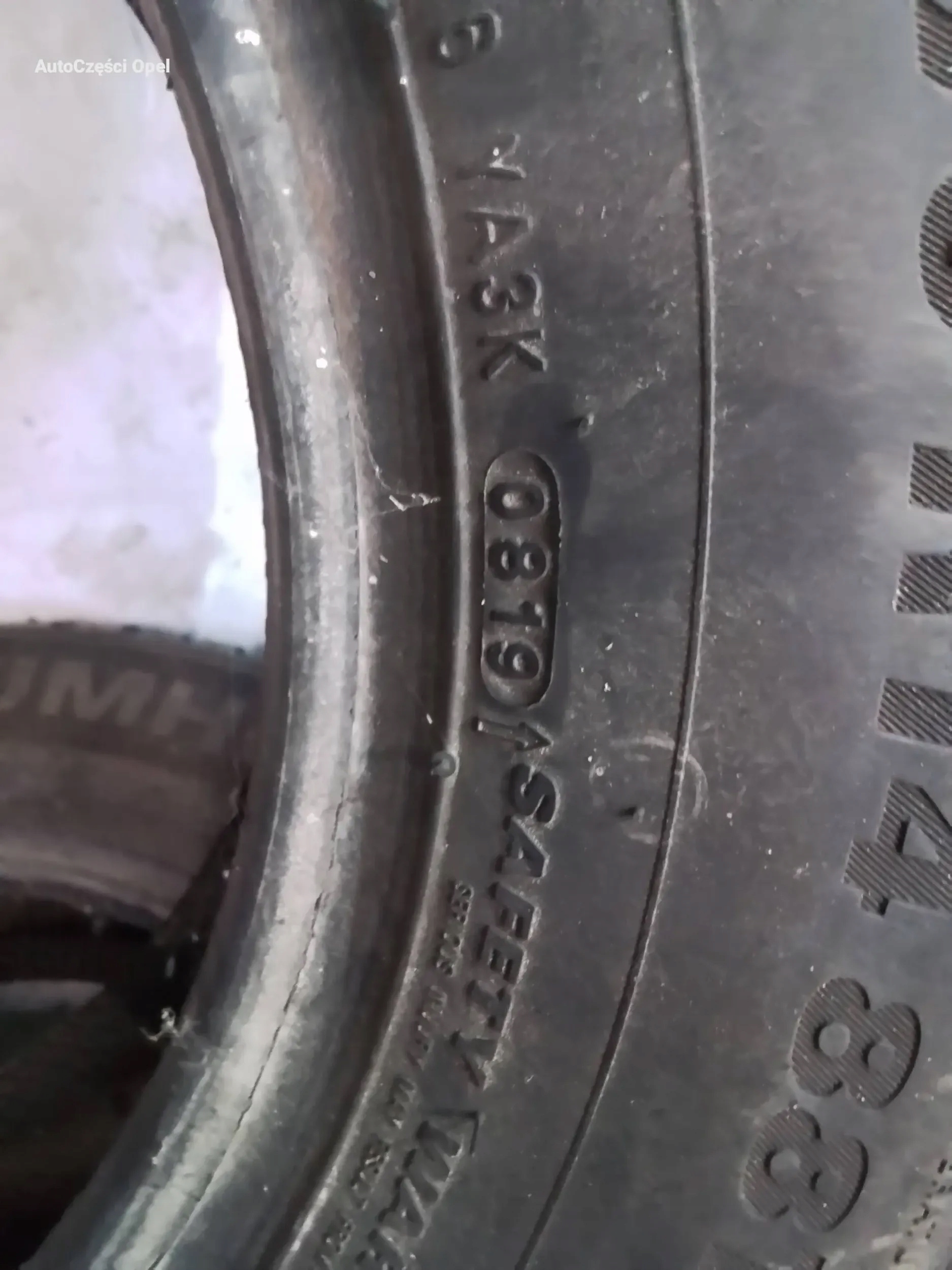 OPONY ZIMOWE KUMHO SOLUS HA31 185/70 R14 Liczba opon w ofercie Komplet 4 szt.