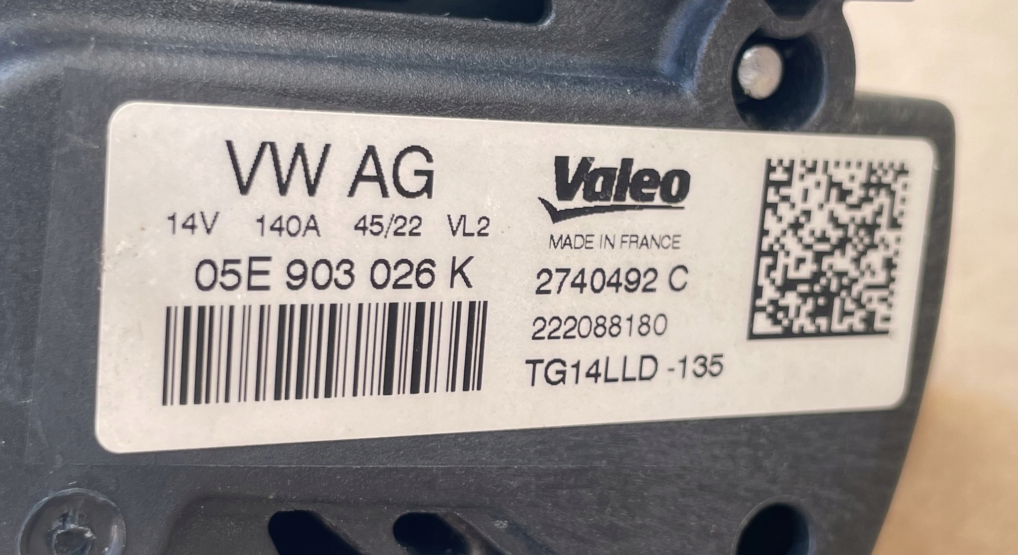 alternator 05E903026K VW SKODA as new original