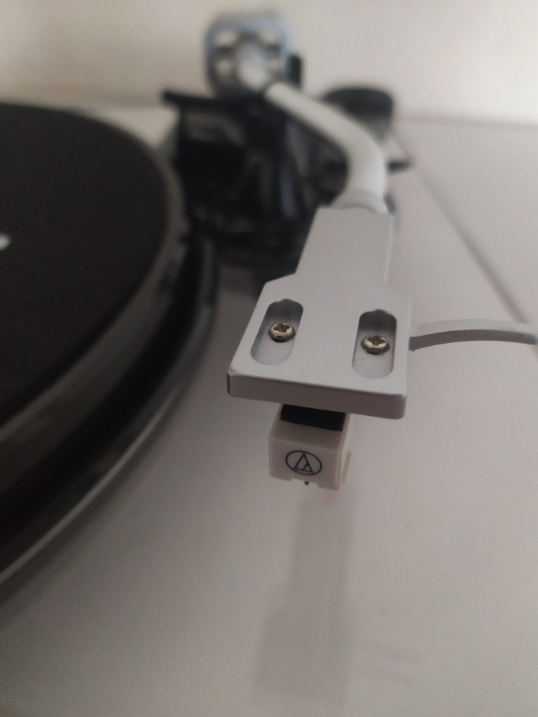 Gramofon Auna Pureness Model Pureness