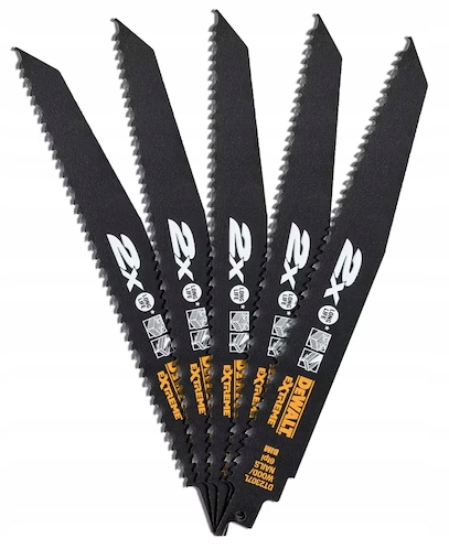 Pilový List na řezání dřeva s hřebíky 228 mm 5ks DeWalt