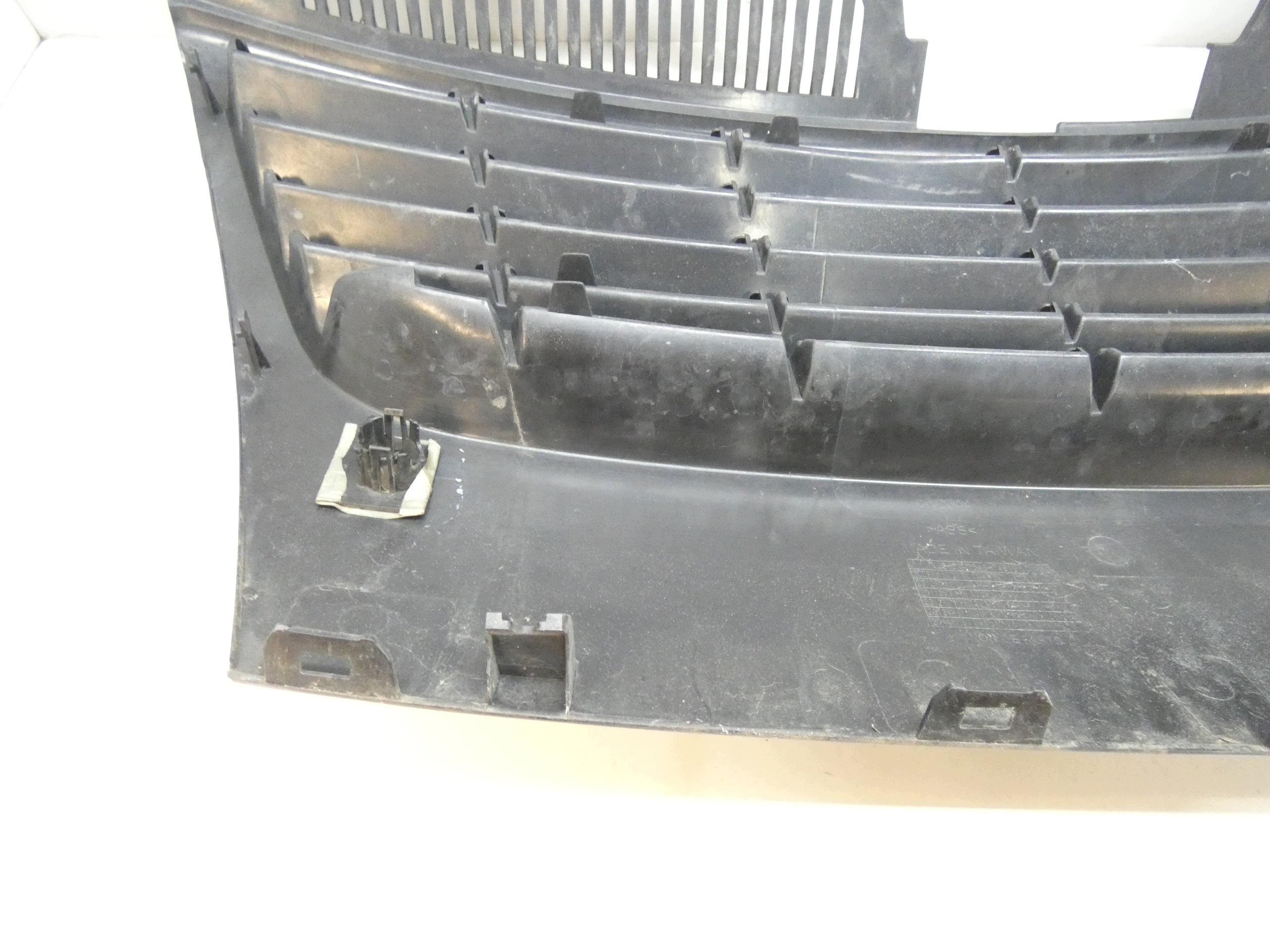grill grille radiator VW PASSAT B6 05-10 without ZNACZKA PDC