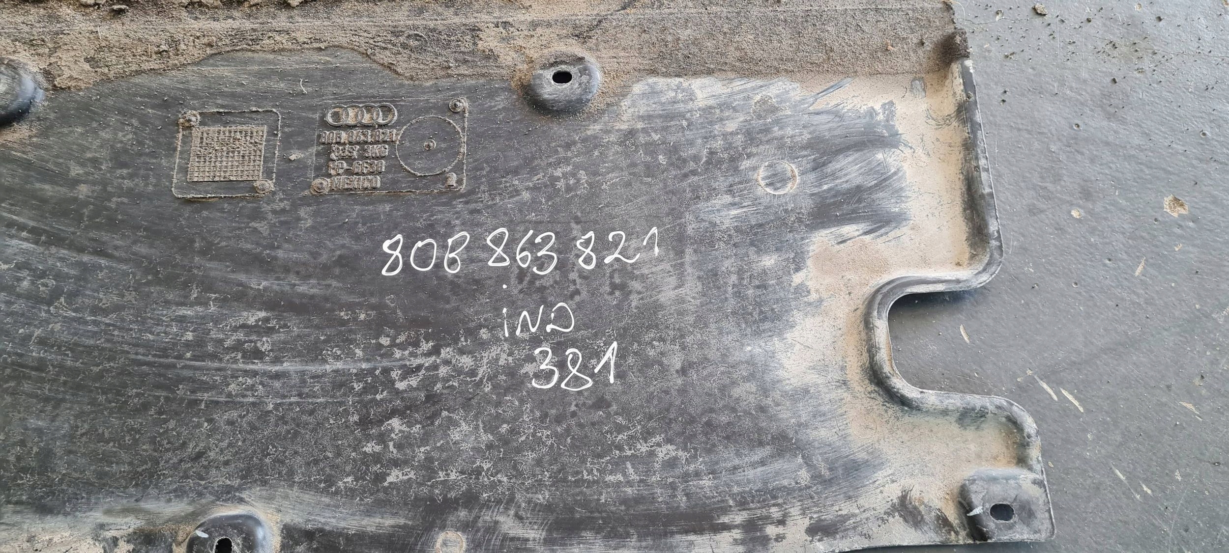 Q5 80A cover cover lower below engine 80B863821
