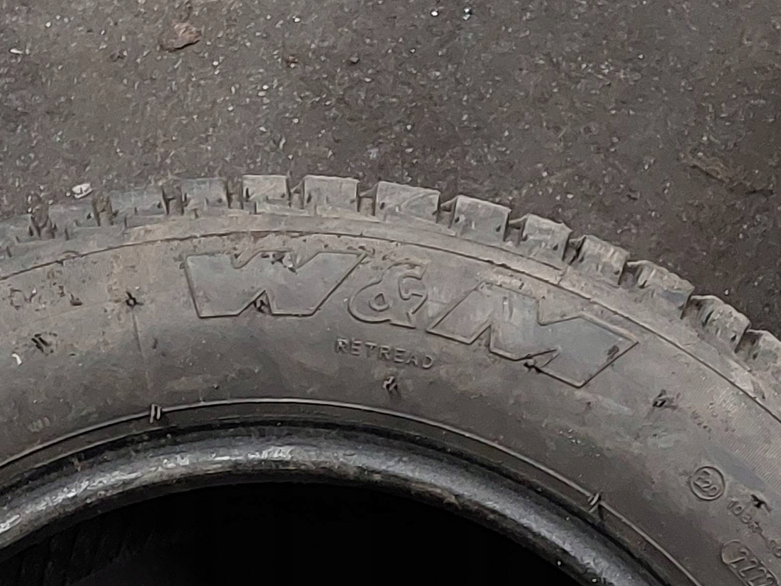 OPONY ZIMOWE 2 SZT 195/60R15 2022R WM MYKI A4 Sezon zimowe