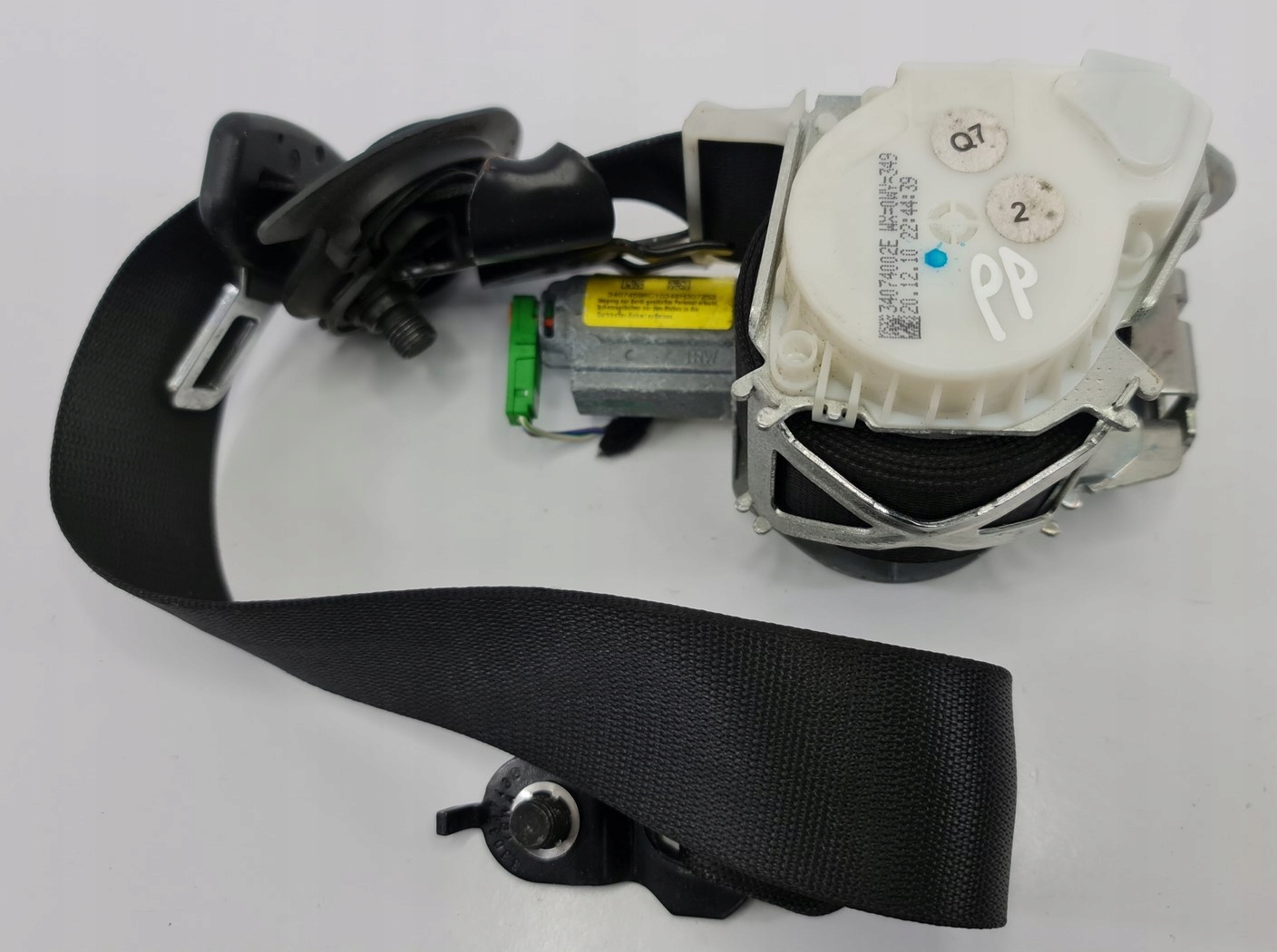 Передній правий натягувач ременя MERCEDES W204 Європа