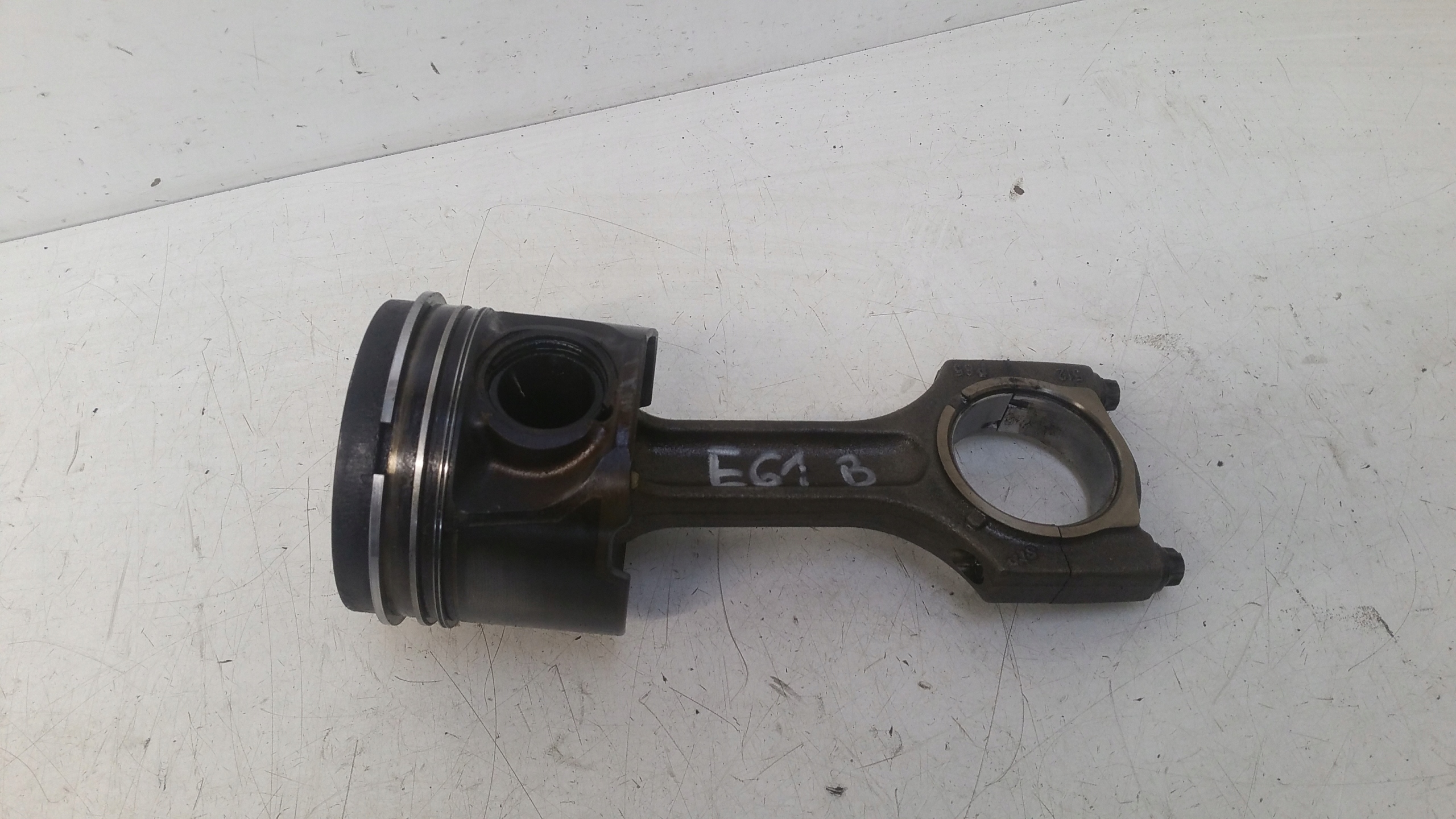 piston connecting rod BMW E60