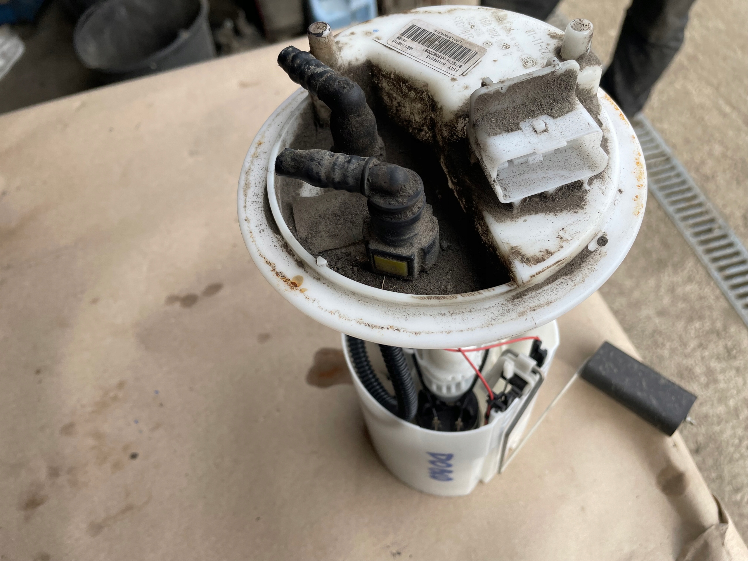 DOBLO II 1,4 T-JET feed pump 51864315