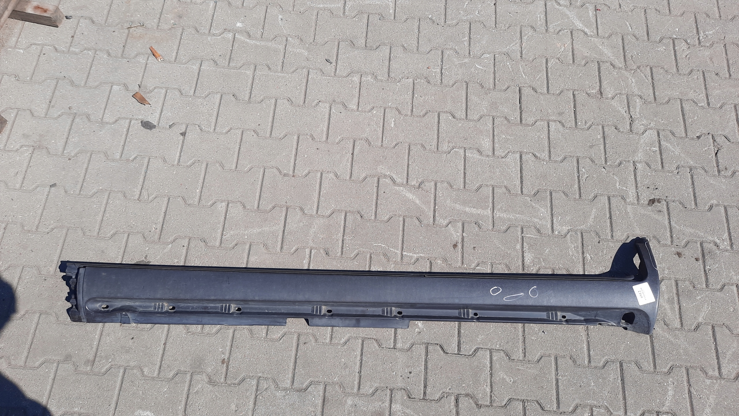 LISTWA PROGOWA LEWA 30698370 VOLVO XC70 05-07R