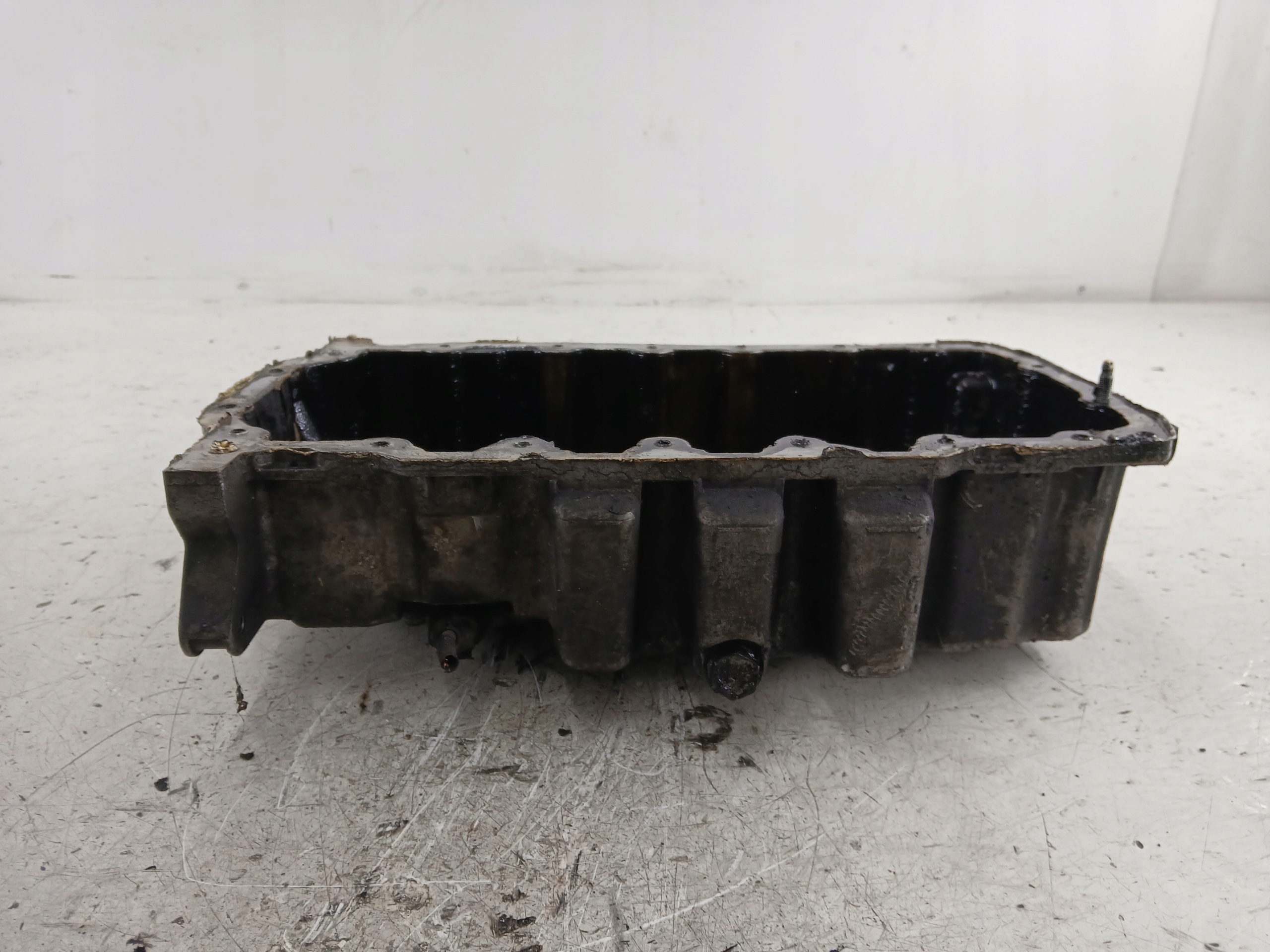 VW PASSAT B6 2.0 TDI ölwanne + sensor 03G103603H 1J0907660B