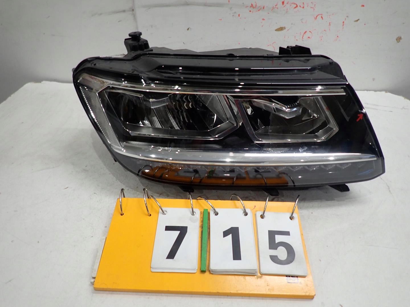 light front front right VW TIGUAN II 2015- FULL LED 5NB941036B