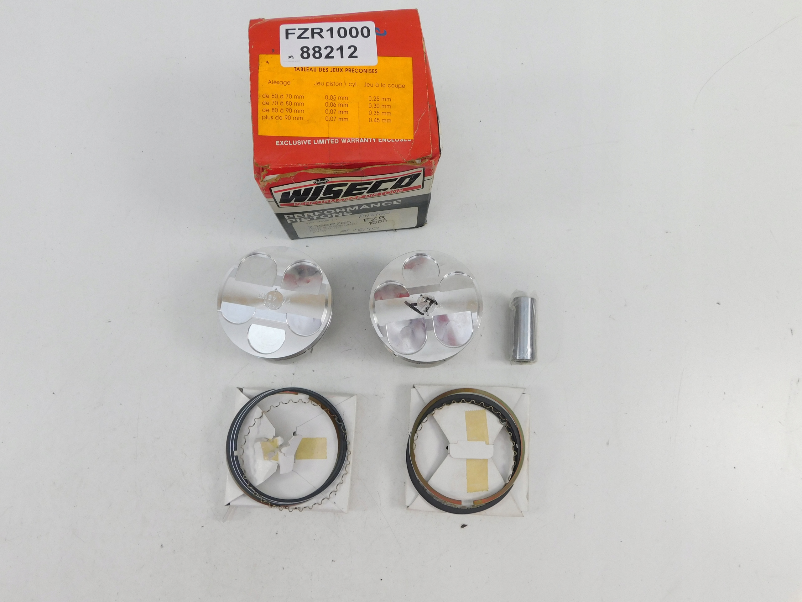 YAMAHA FZR 1000 TŁOKI